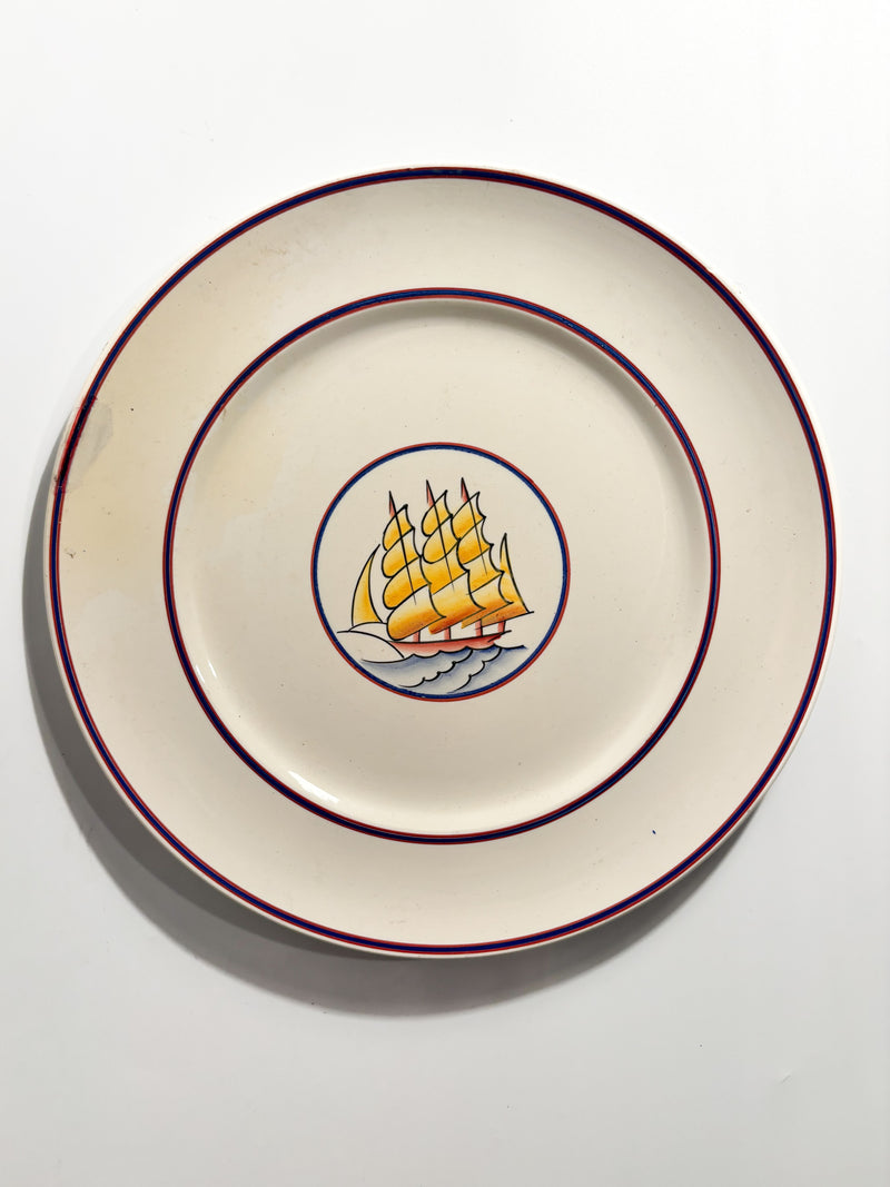 Porcelain Plate by Gio Ponti for Richard Ginori Velesca Collection 1920s