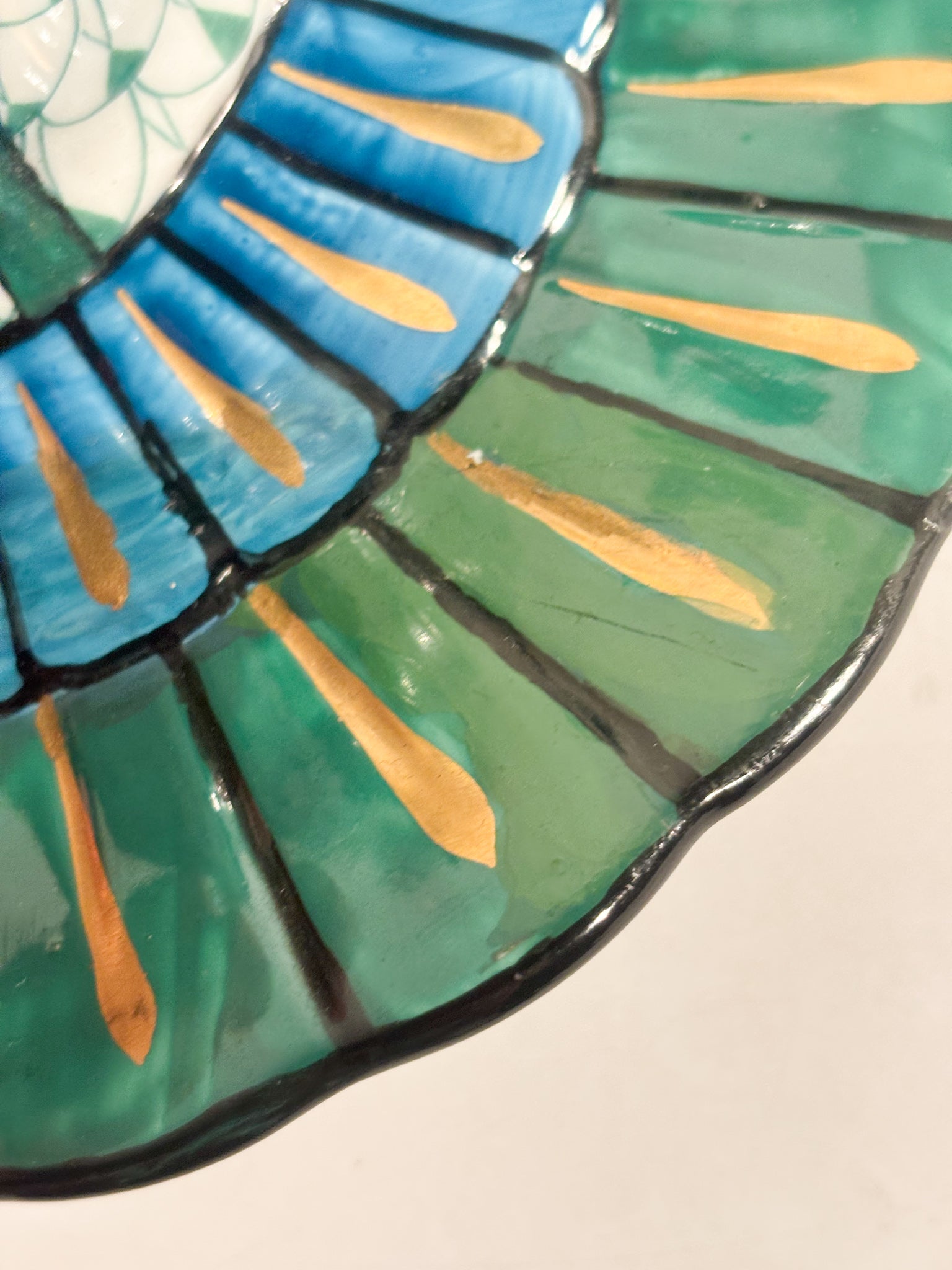 Coppia di Pavoni in Ceramica Dipinta a Mano Manifattura Artistica Le Porcellane Anni 70