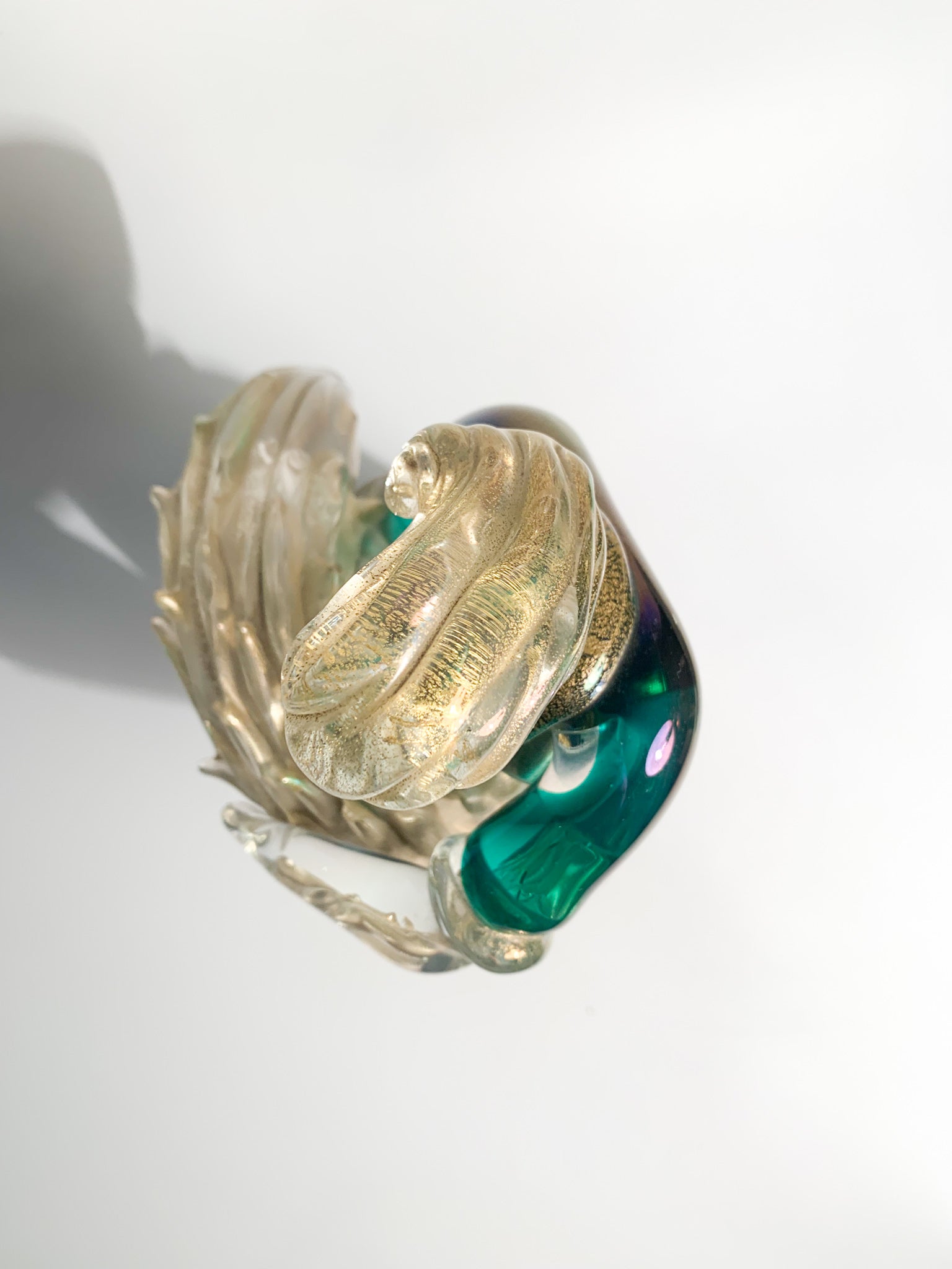 Scultura in Vetro di Murano Iridescente con Foglie d'Oro di Archimede Seguso Anni 40