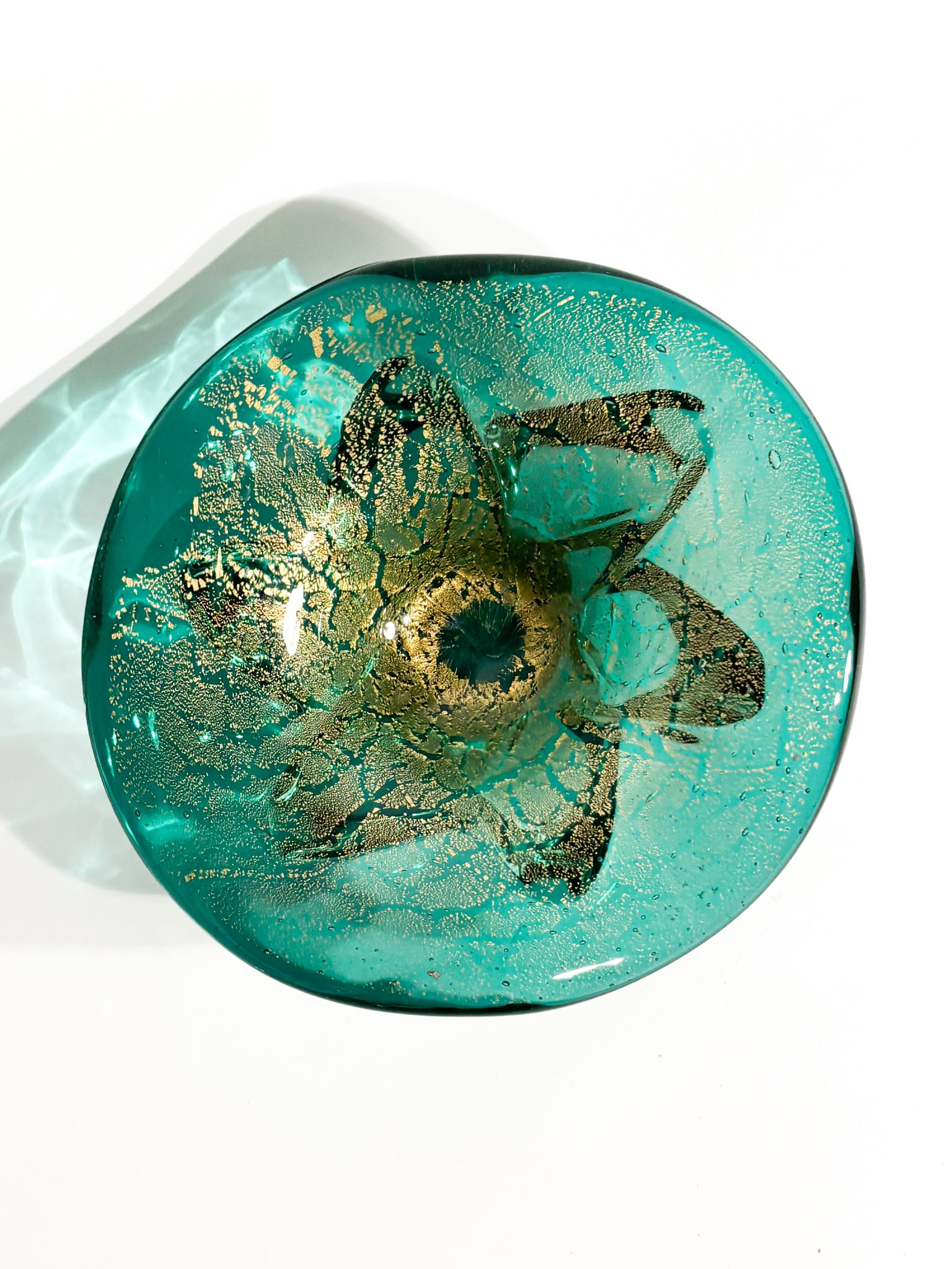 Decorative Bowl in Murano Glass Green and Gold Leaf 70s