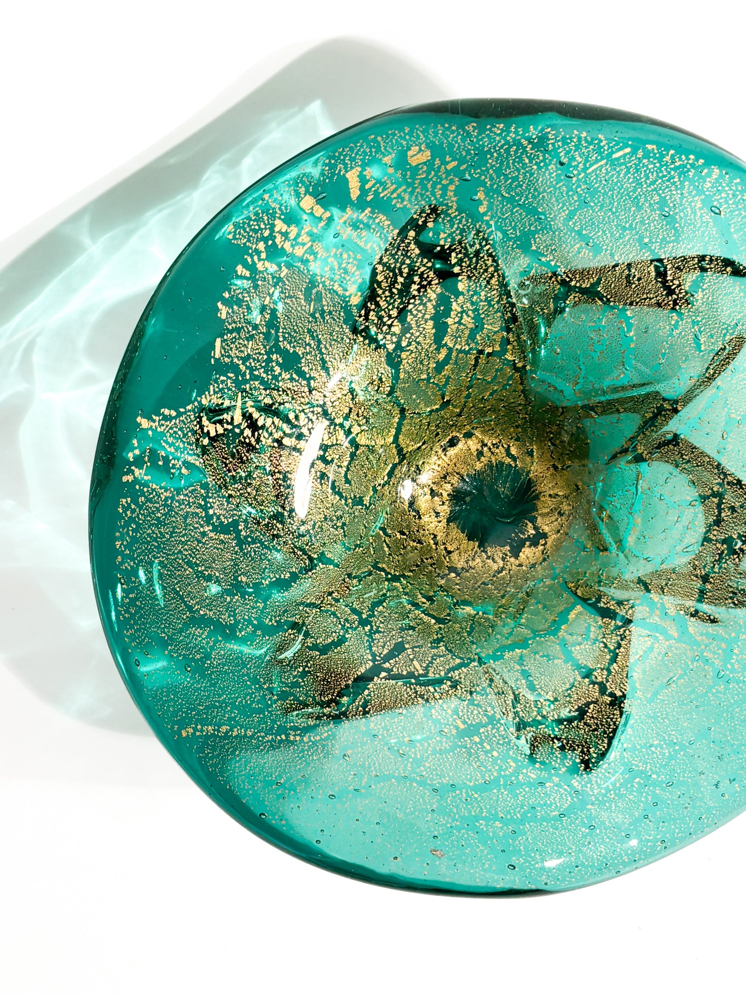 Decorative Bowl in Murano Glass Green and Gold Leaf 70s