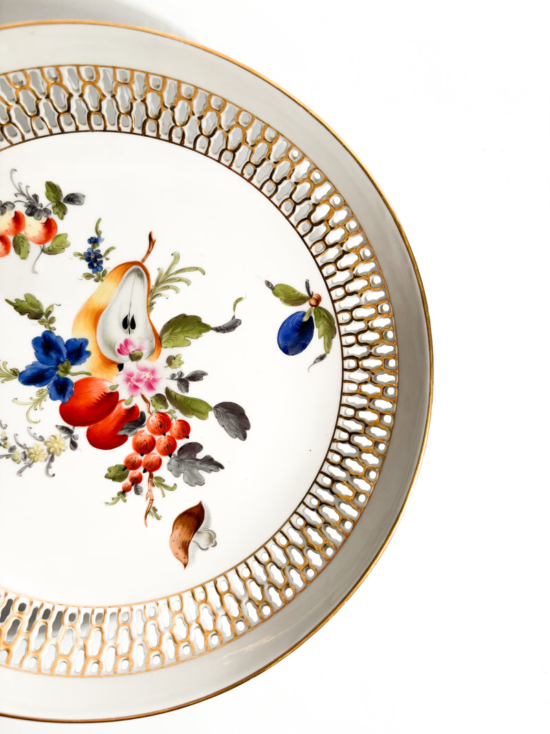 Herend Porcelain Centerpiece with Fruit Motif from the 1960s