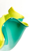 Vaso Fazzoletto di Venini in Vetro di Murano Verde con Interno Giallo Anni 90