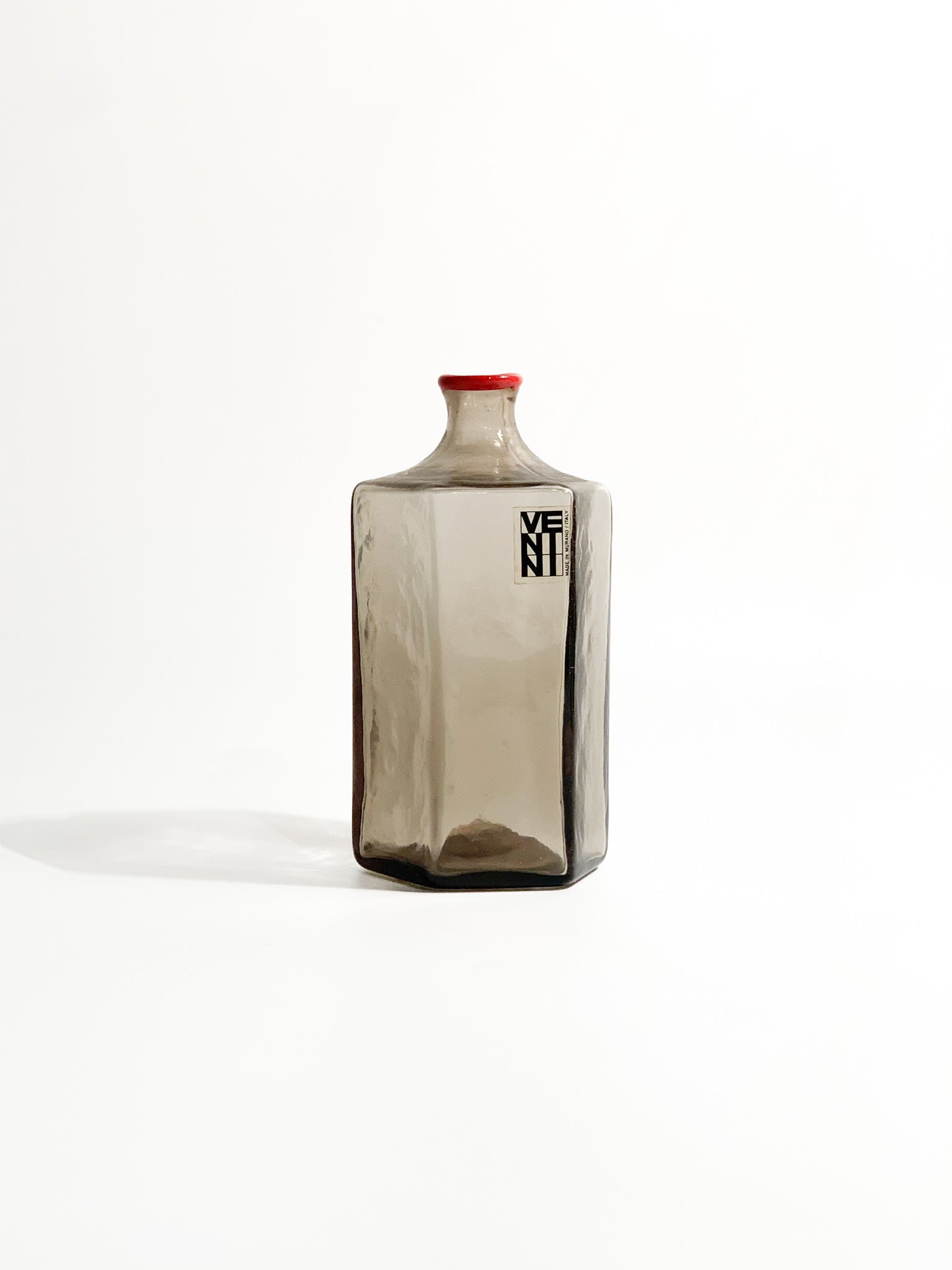 Vaso di Venini Monofiore Esagonale in Vetro di Murano Grigio del 1979