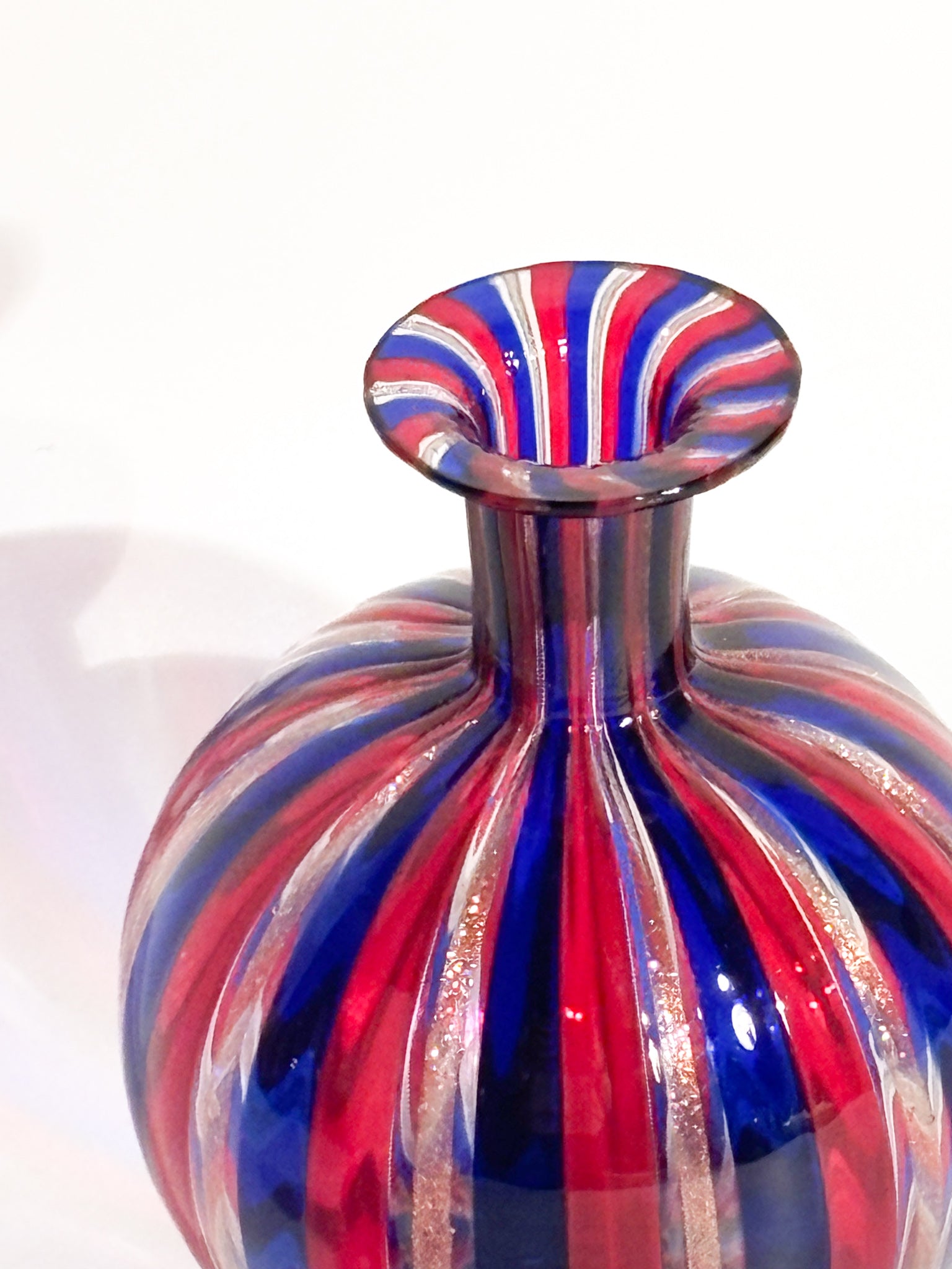 Coppia di Bottiglie in Vetro di Murano Multicolore con Avventurina Anni 70