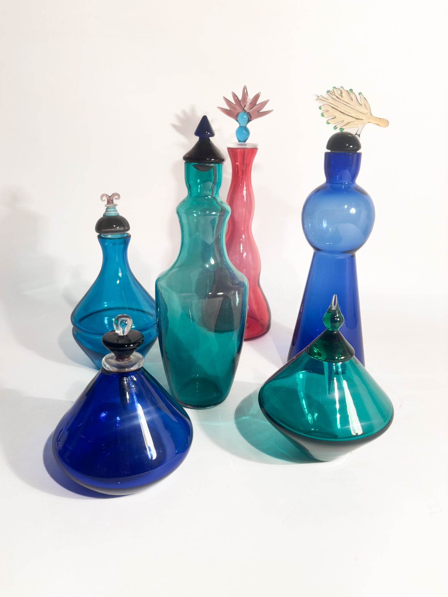 Bottiglia in Vetro di Murano Blu De Majo di Yoichi Ohira del 1992