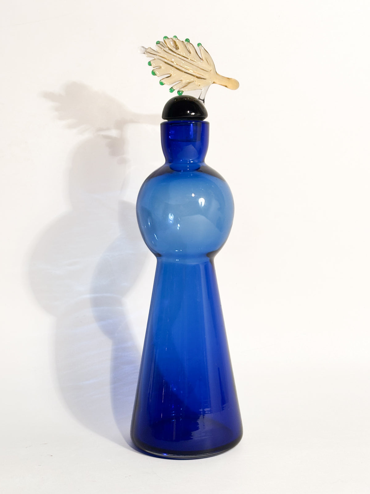Bottiglia in Vetro di Murano Blu De Majo di Yoichi Ohira del 1992