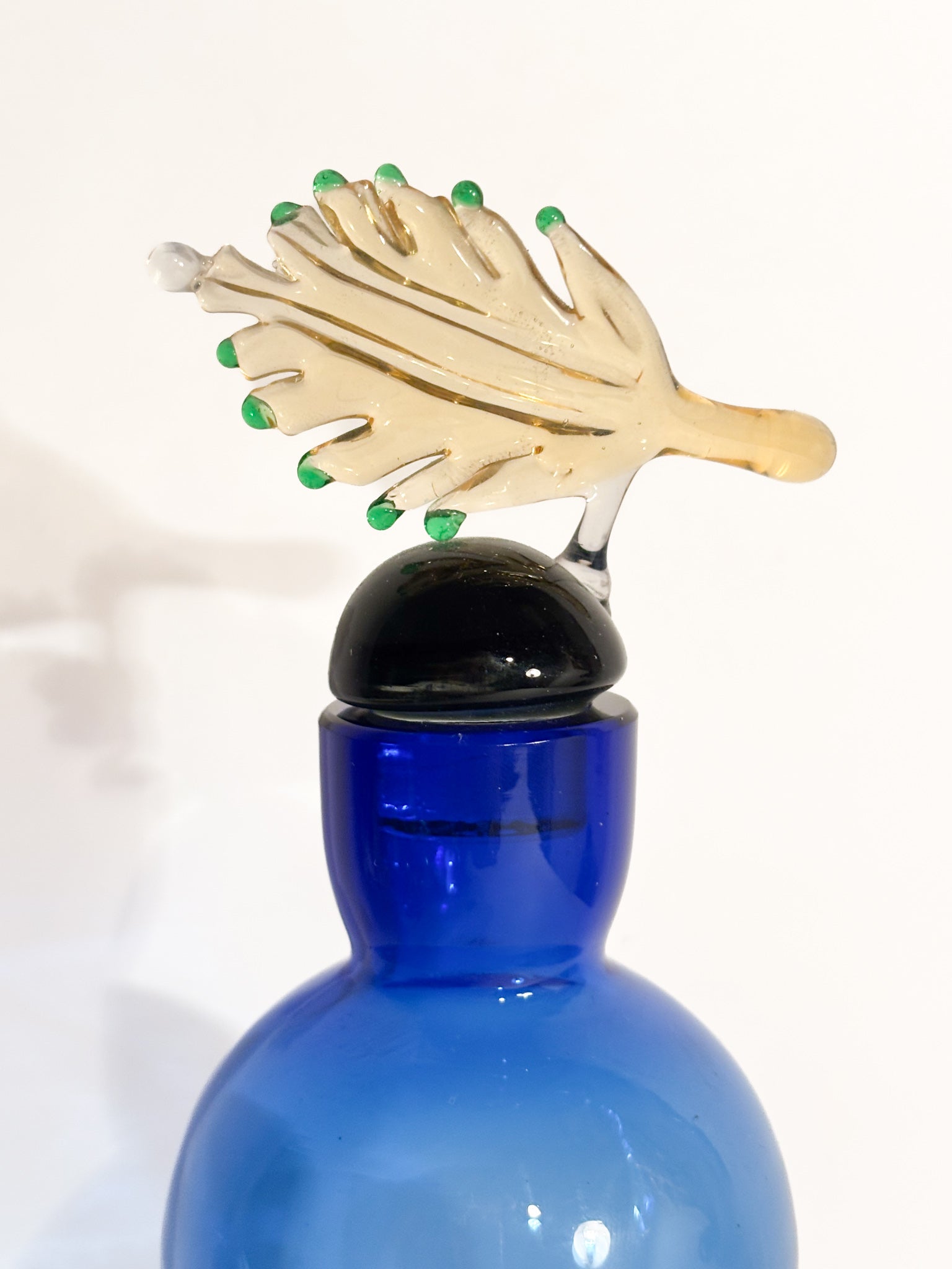 Bottiglia in Vetro di Murano Blu De Majo di Yoichi Ohira del 1992