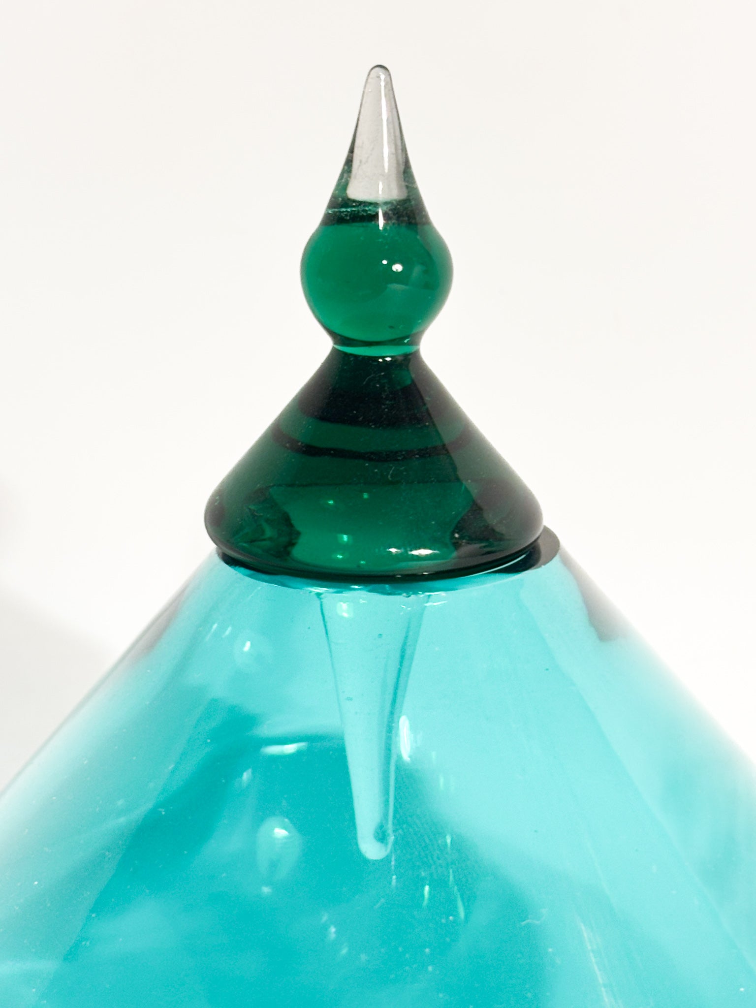 Boccetta in Vetro di Murano verde di Alberto Ricci per De Majo del 1993