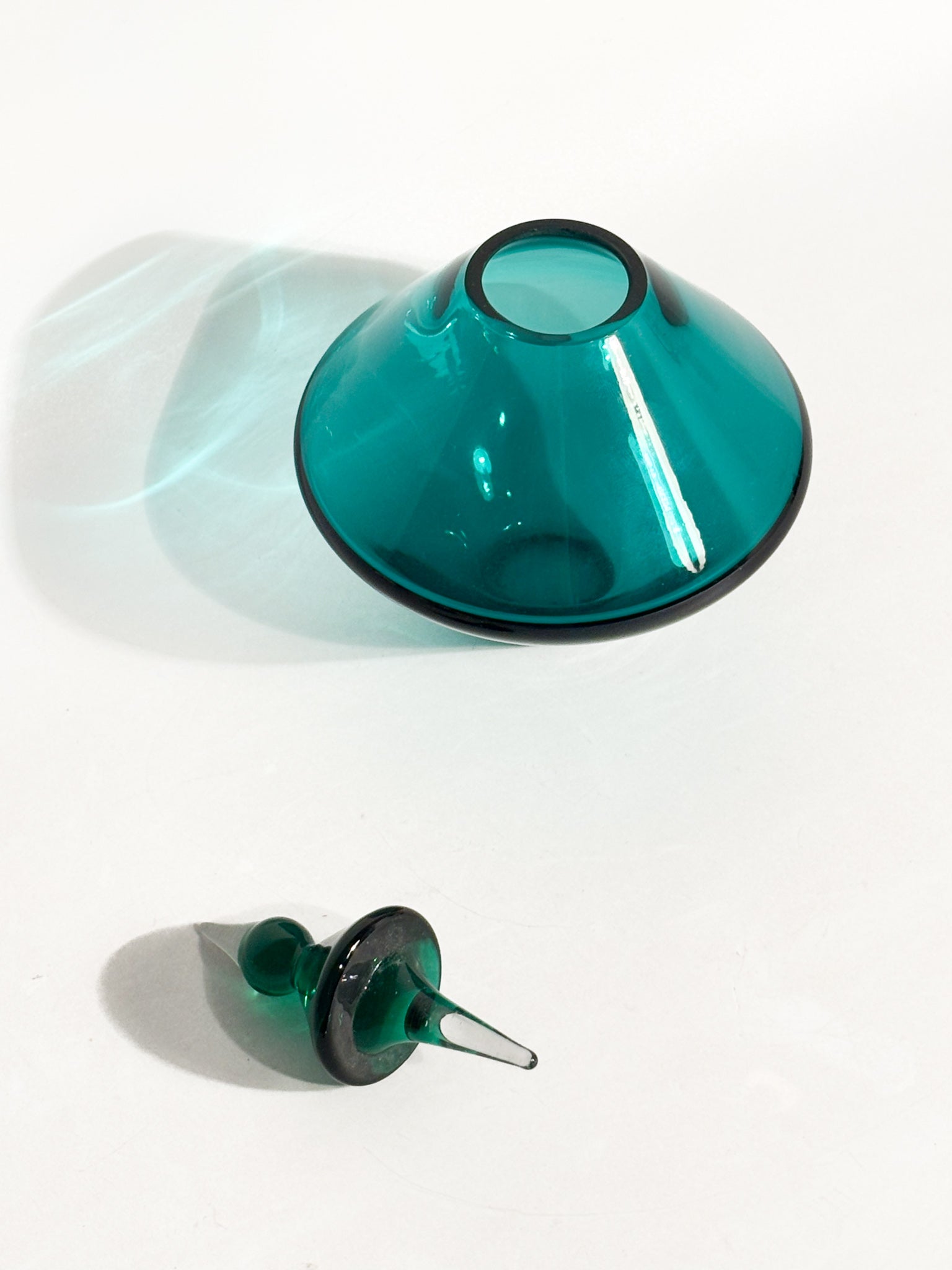 Boccetta in Vetro di Murano verde di Alberto Ricci per De Majo del 1993