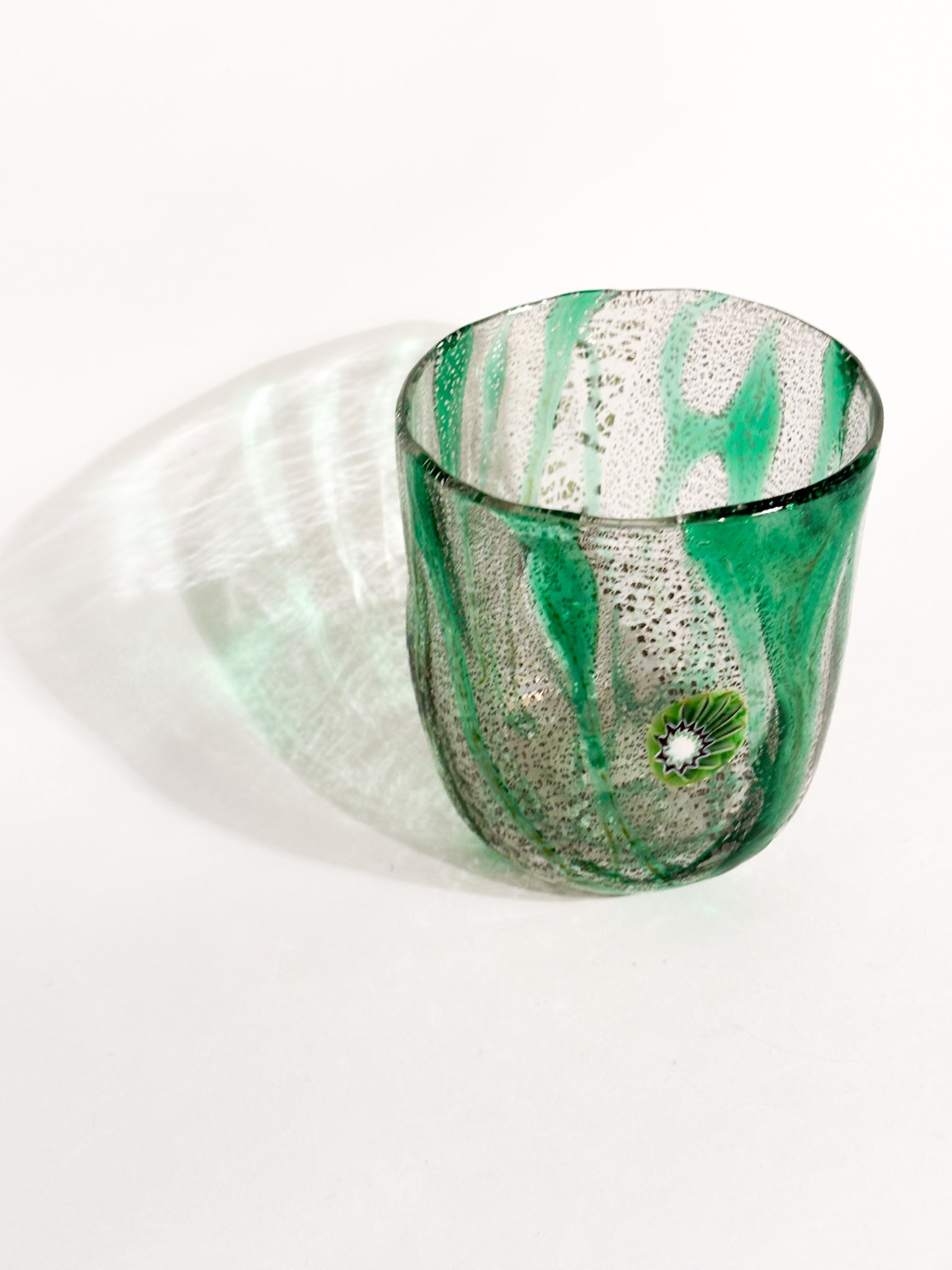 Goto De Fornasa in Vetro di Murano Verde con Murrine Anni 80