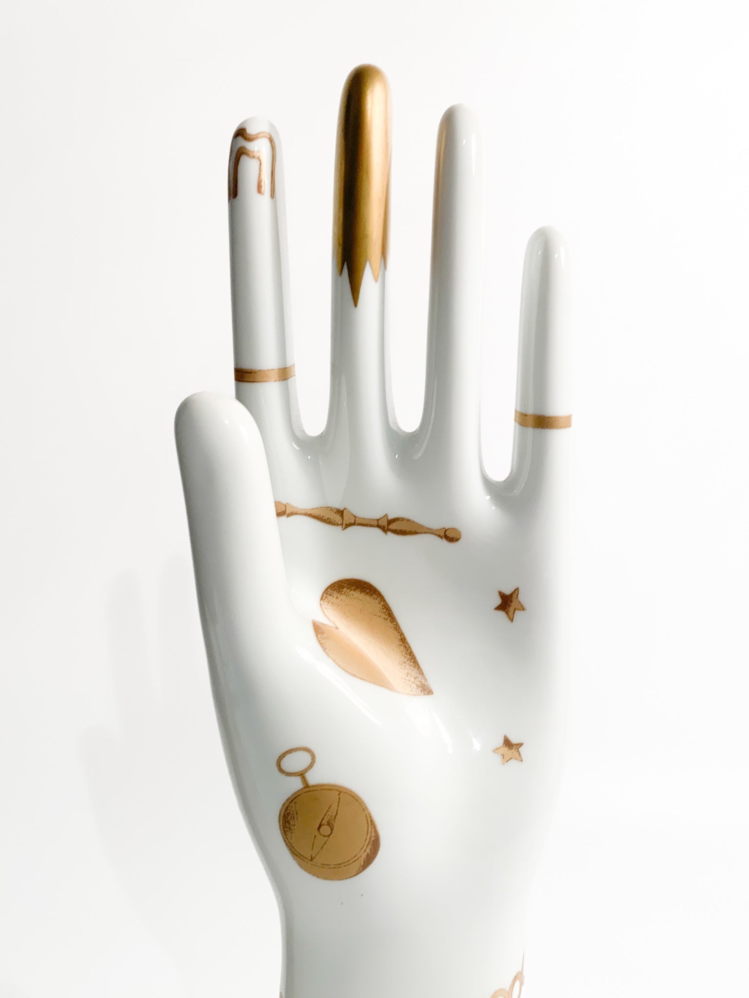 Mano Trionfo Italiano di Gio Ponti Riedizione di Richard Ginori