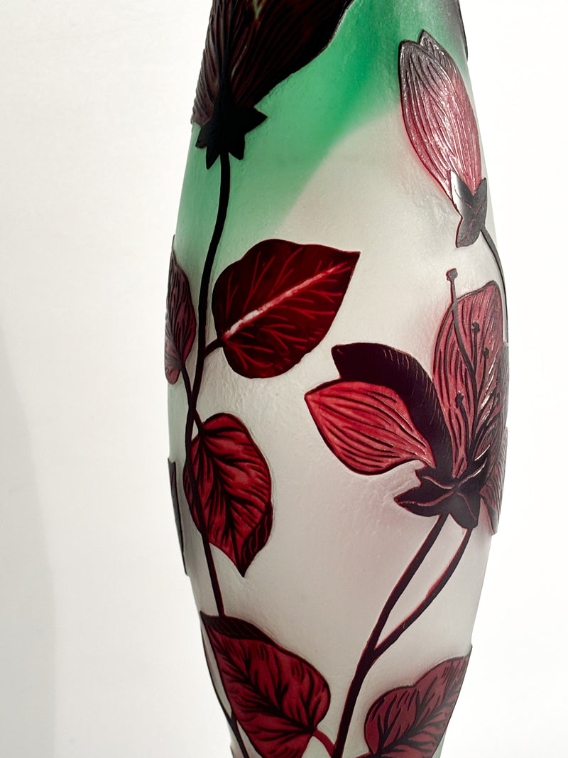 French Tip-Gallé Glass Vase with 1960s Leaf Pattern