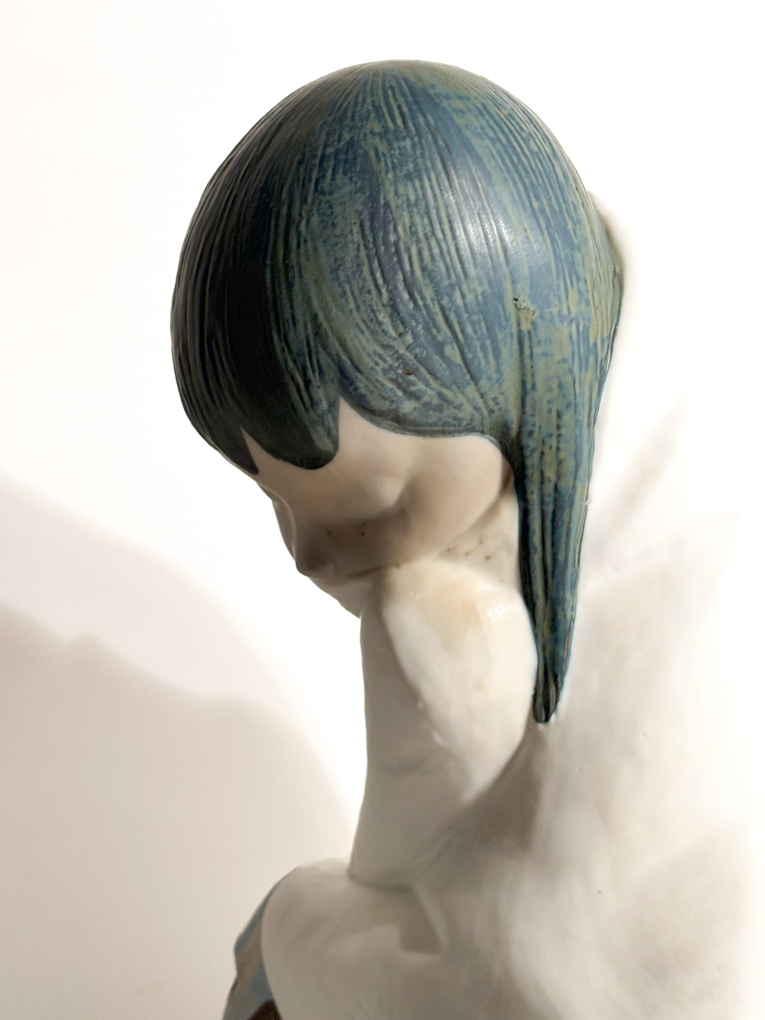 Scultura di Eschimese in Gres di Juan Huerta per Lladró Anni 90