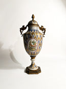 Vaso in Porcellana di Sevres e Bronzo Dipinto a Mano del 1800