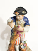 Statuina di Giovane in Porcellana di Capodimonte Anni 40