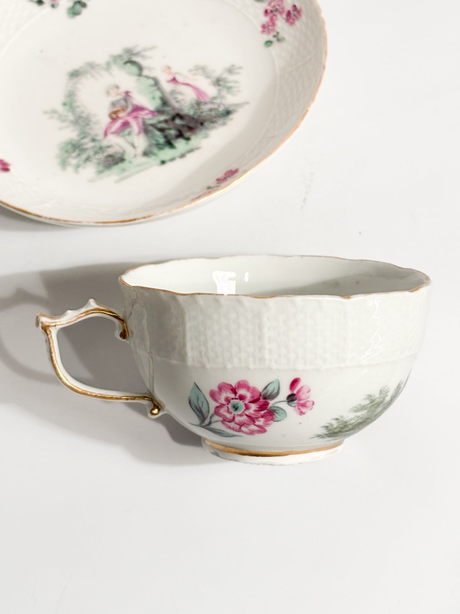 Meissen Porcelain Coffee Cup Painted with Classic Scenes from the 1800s