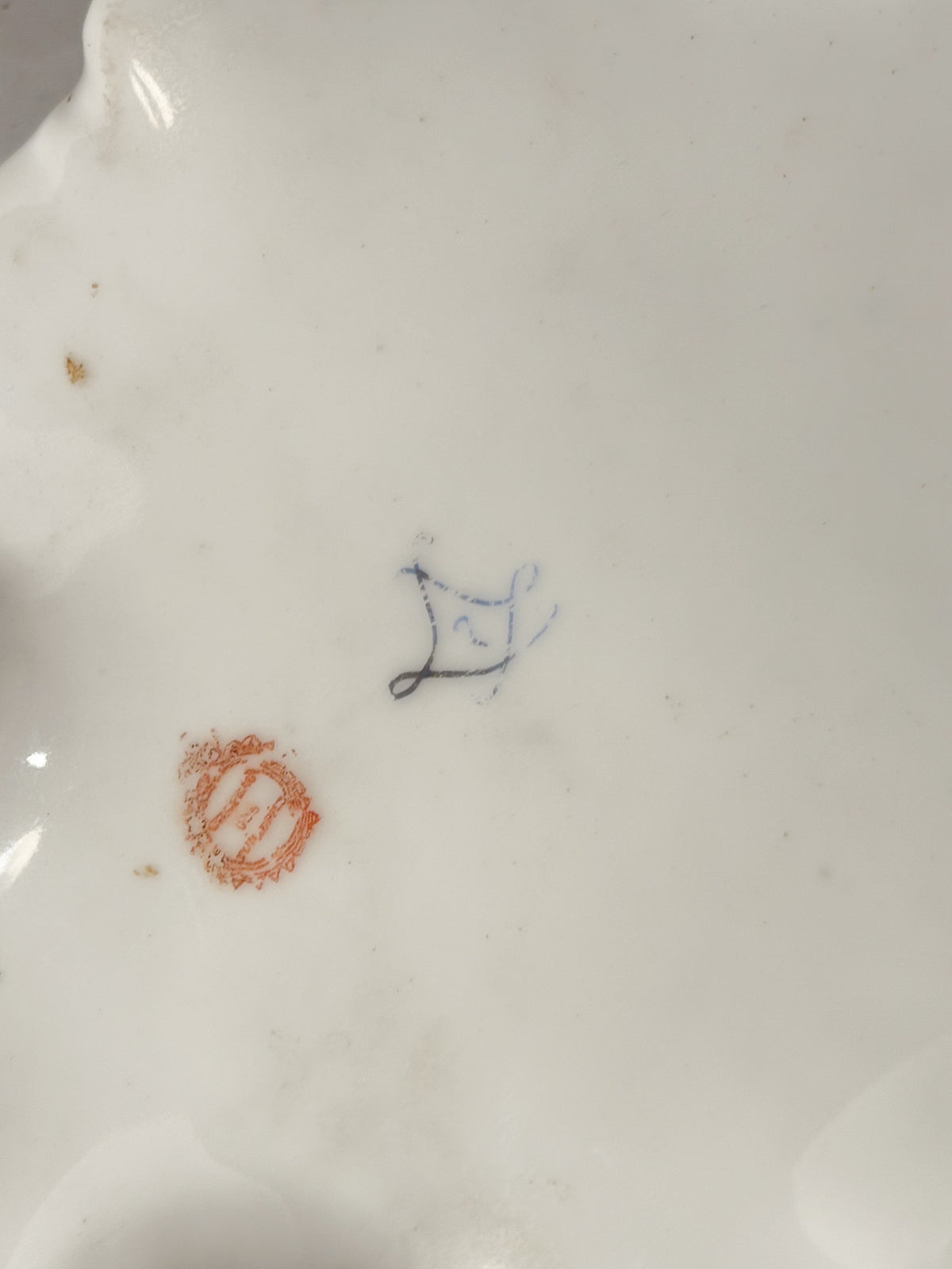 Scatola in Porcellana di Sèvres e Bronzo Dipinta a Mano del 1800