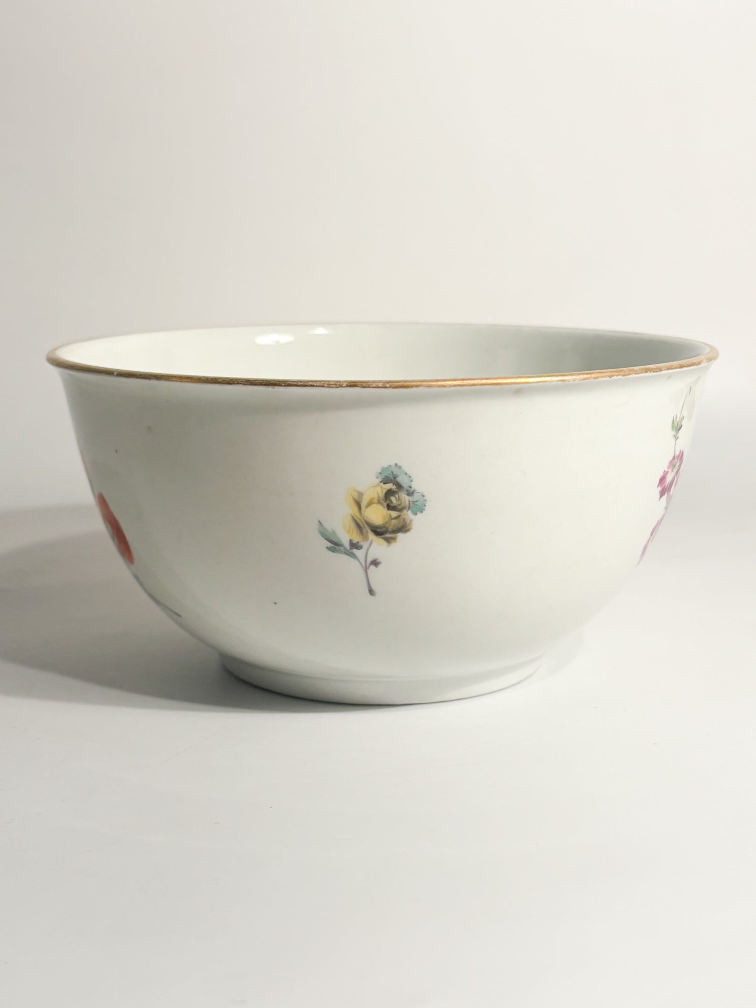 Meissen Porcelain Bowl Hand-Painted with Flowers Early Twentieth Century