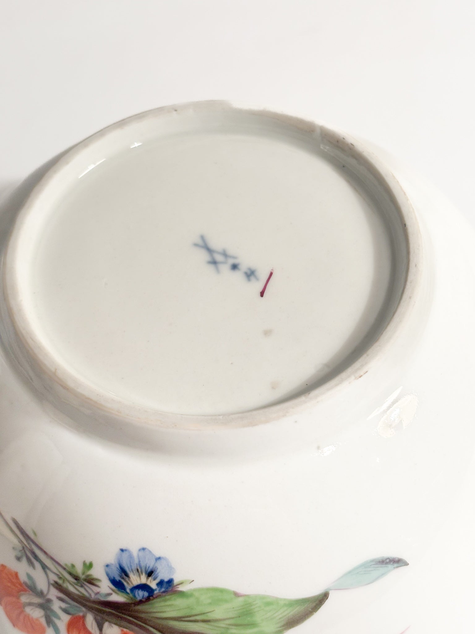 Meissen Porcelain Bowl Hand-Painted with Flowers Early Twentieth Century