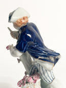 Statuina in Porcellana di Sevres di Giovane con Fiori Anni 40