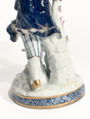 Statuina in Porcellana di Sevres di Giovane con Fiori Anni 40
