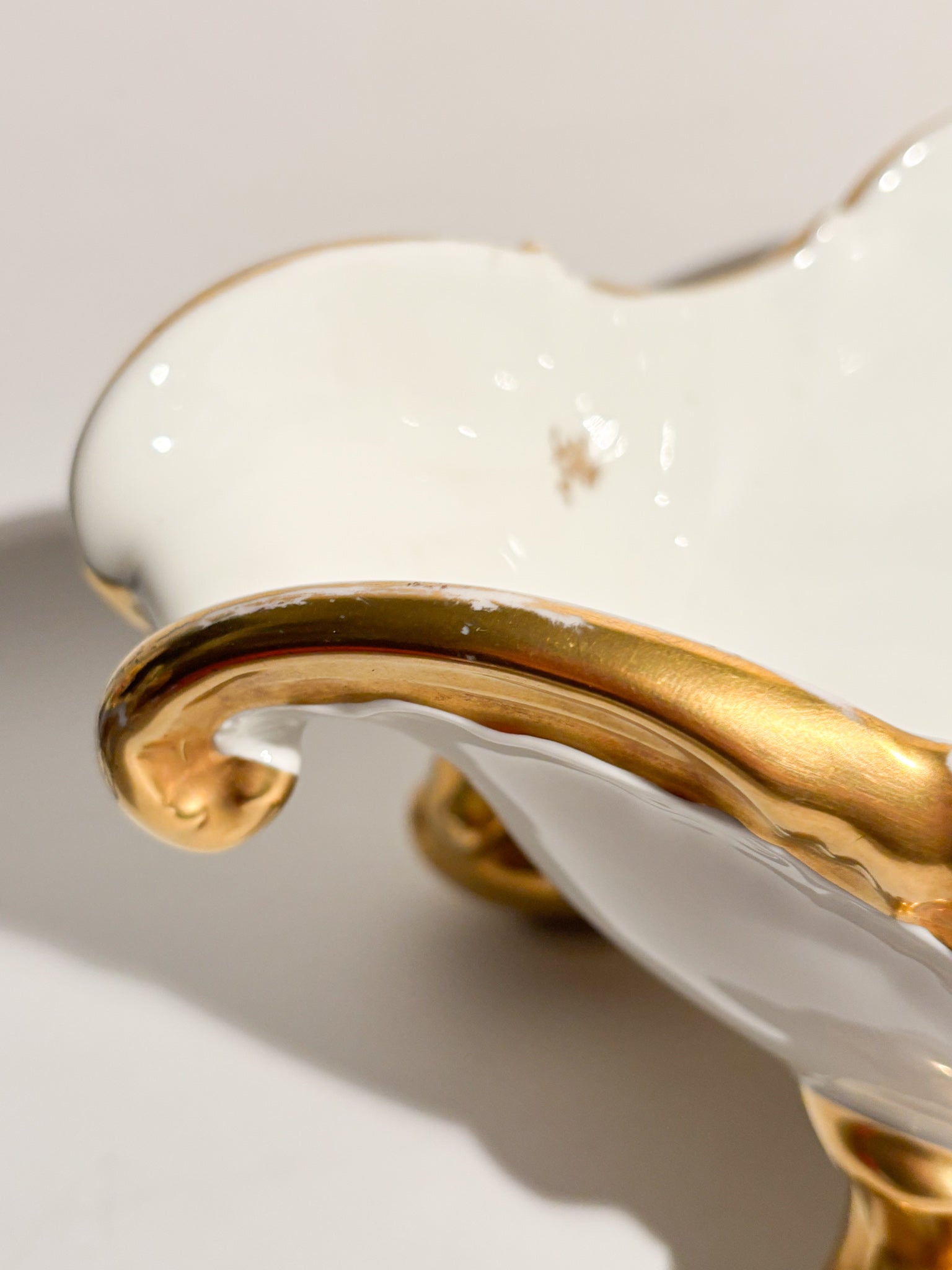 Centerpiece in Rosenthal Porcelain White and Gold 60s