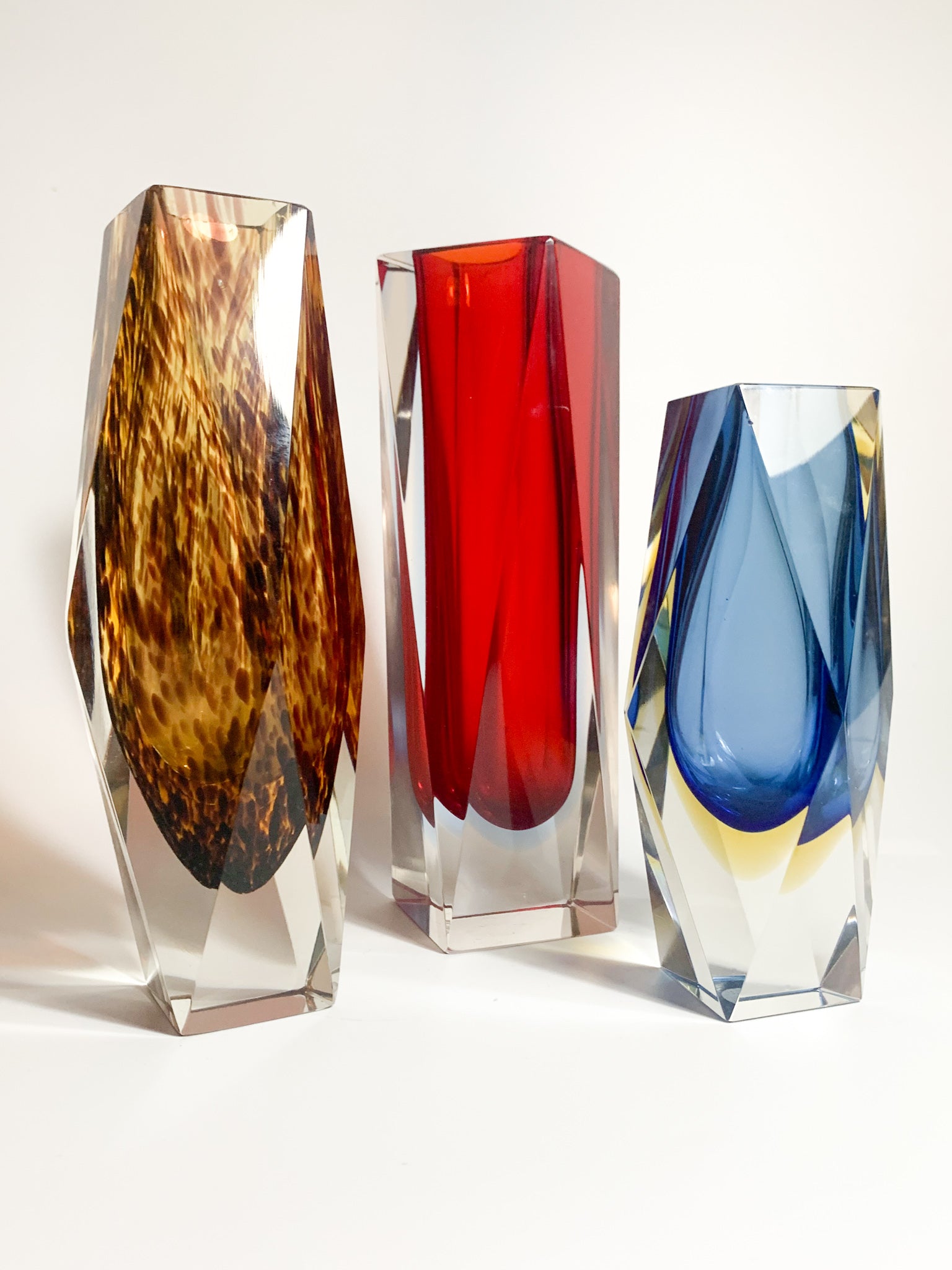 Vaso Geometrico in Vetro di Murano Maculato Attribuito a Flavio Poli Anni 60