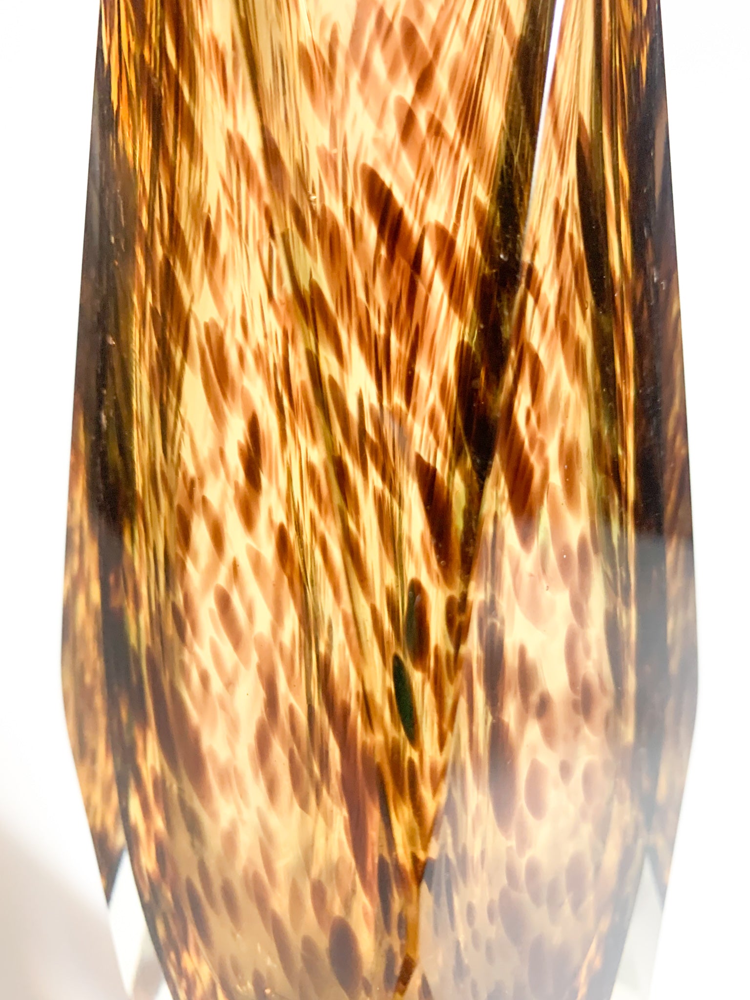 Vaso Geometrico in Vetro di Murano Maculato Attribuito a Flavio Poli Anni 60