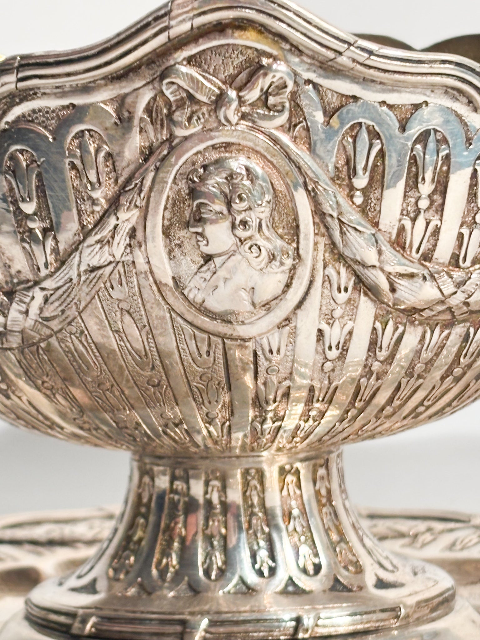 Silver 800 Chiseled Sauceboat XIX - XX Century