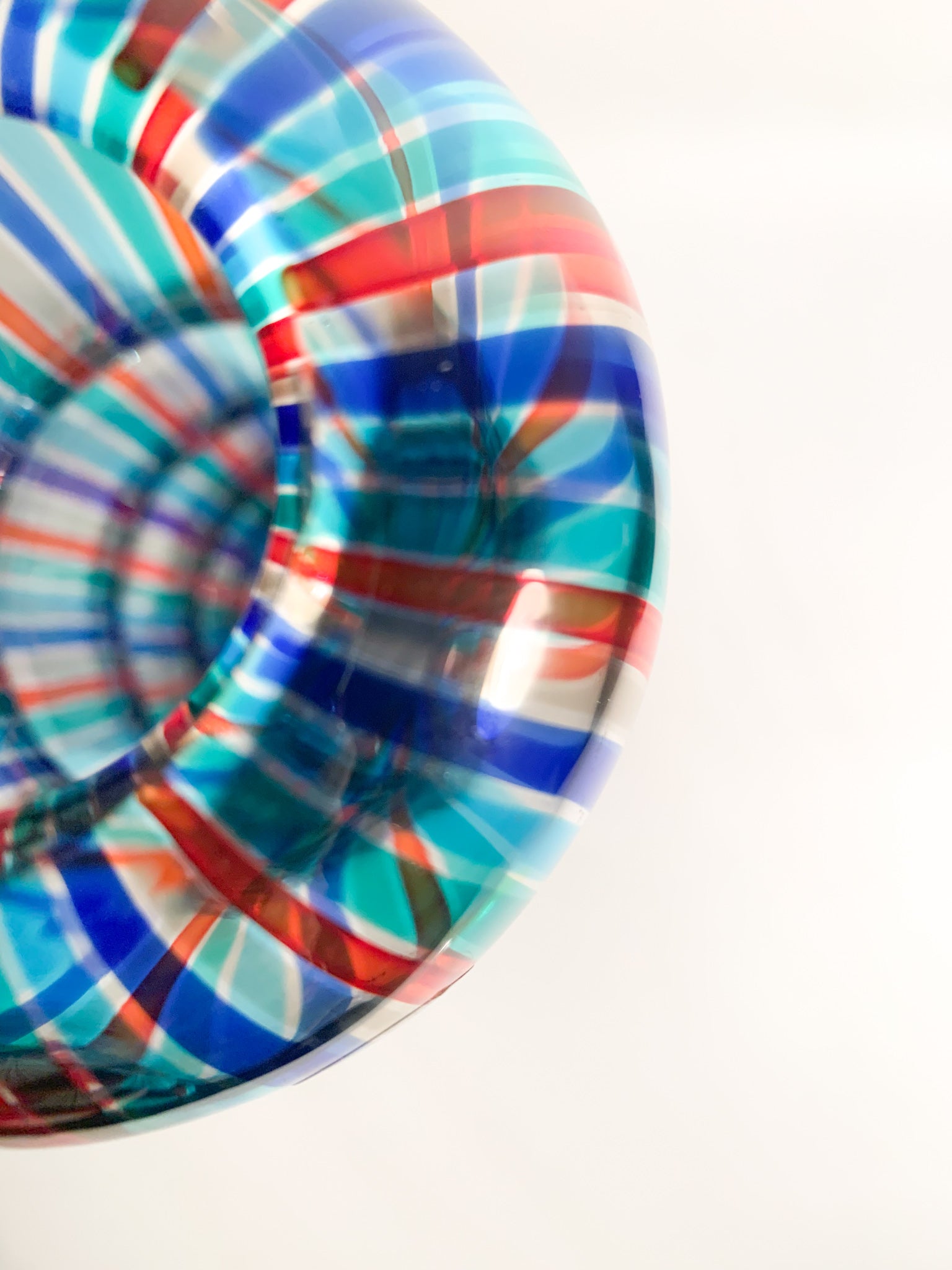 Vaso 'Arado' di Alessandro Mendini per Venini del 1988