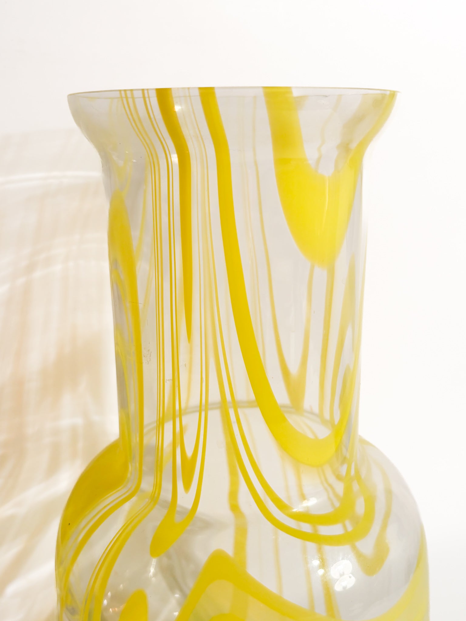 Vaso in Vetro di Murano Giallo e Trasparente Anni 80