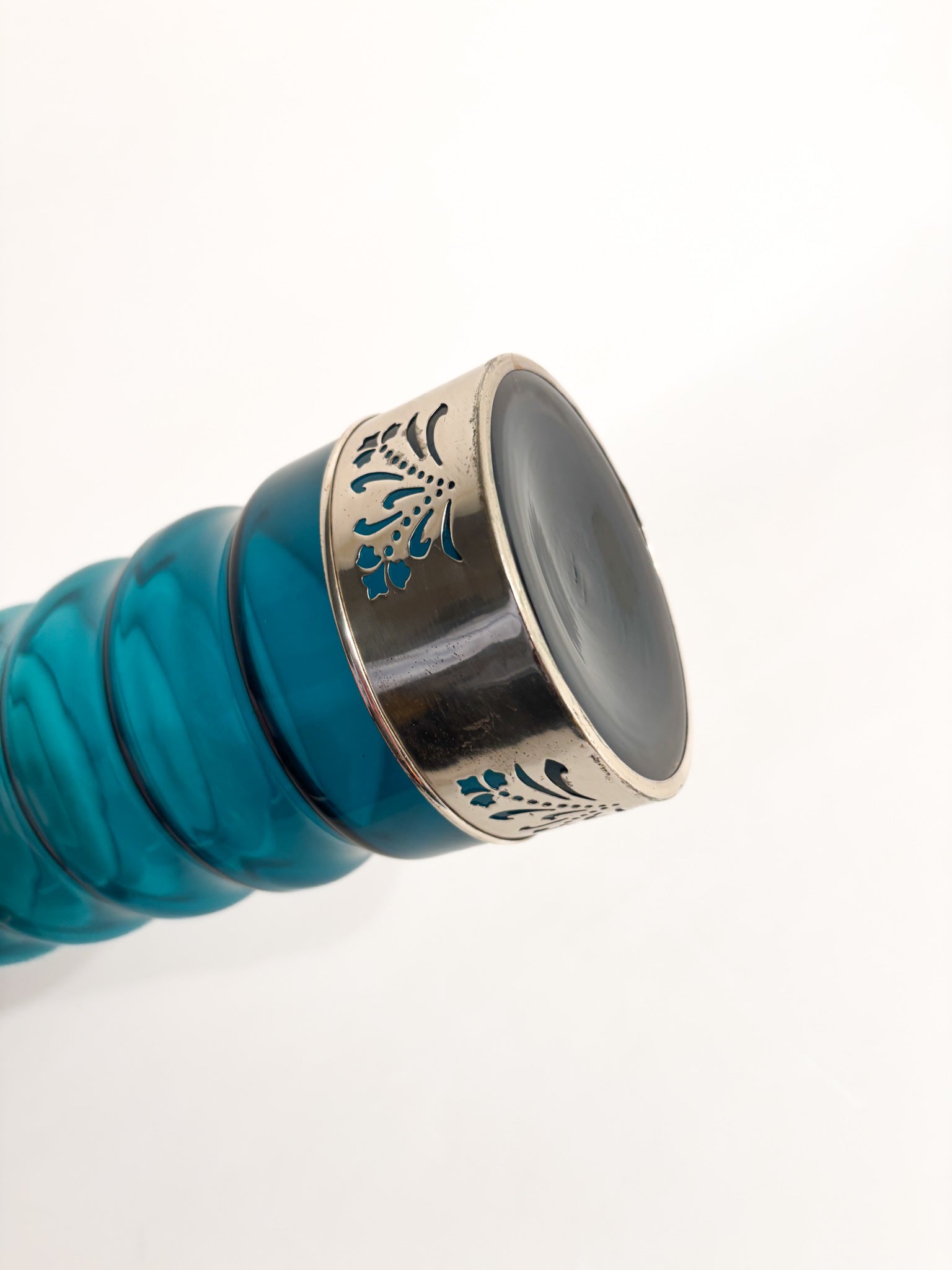 Vaso Cilindrico in Vetro Azzurro e Metallo Argentato Anni 70