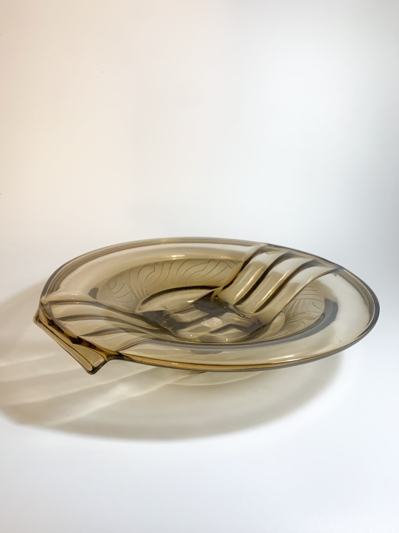 Decò glass centerpiece plate from the 30s