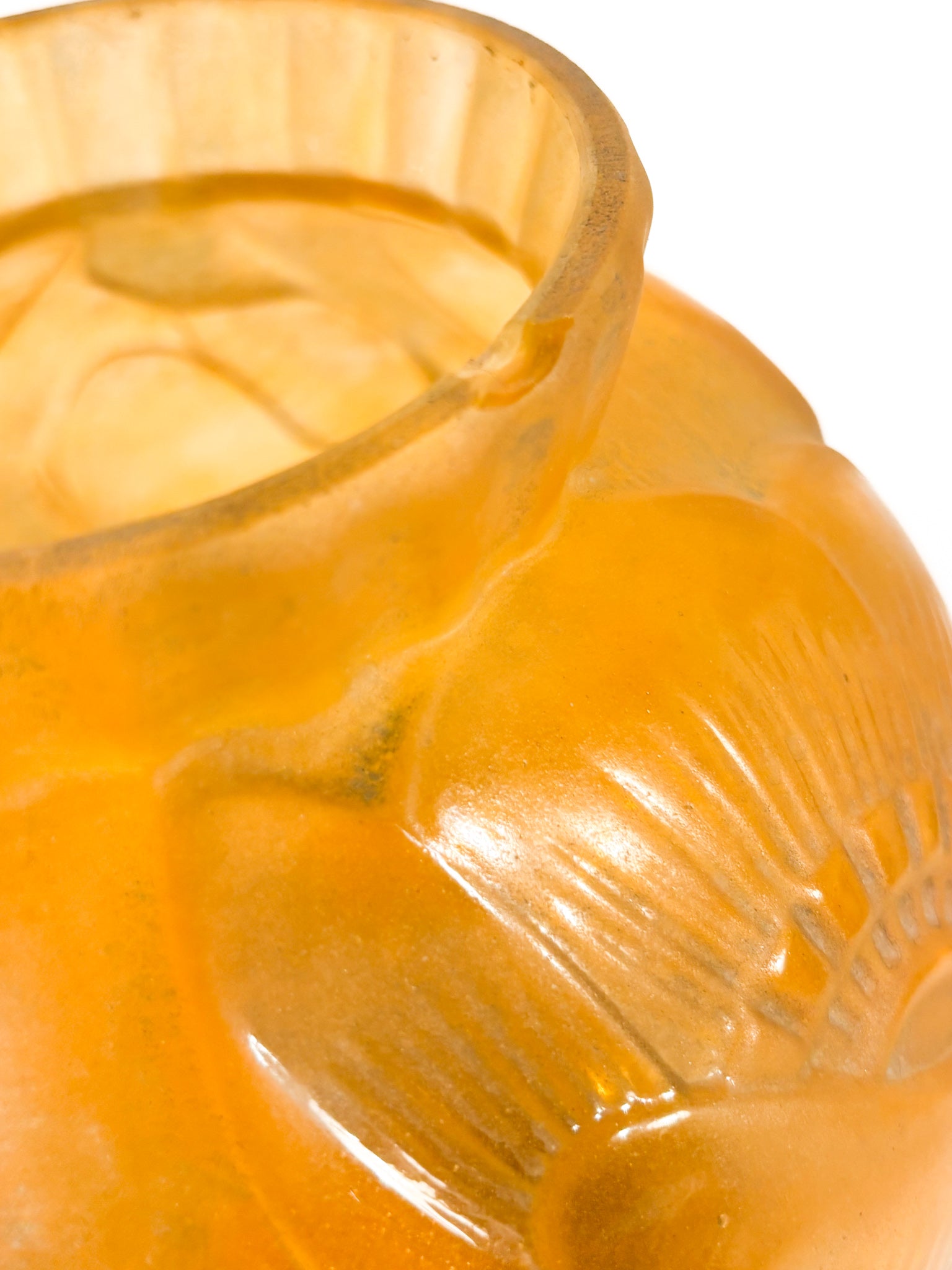 Vaso Art Déco in Pasta di Vetro Francese di Pierre d'Avesn Anni 30