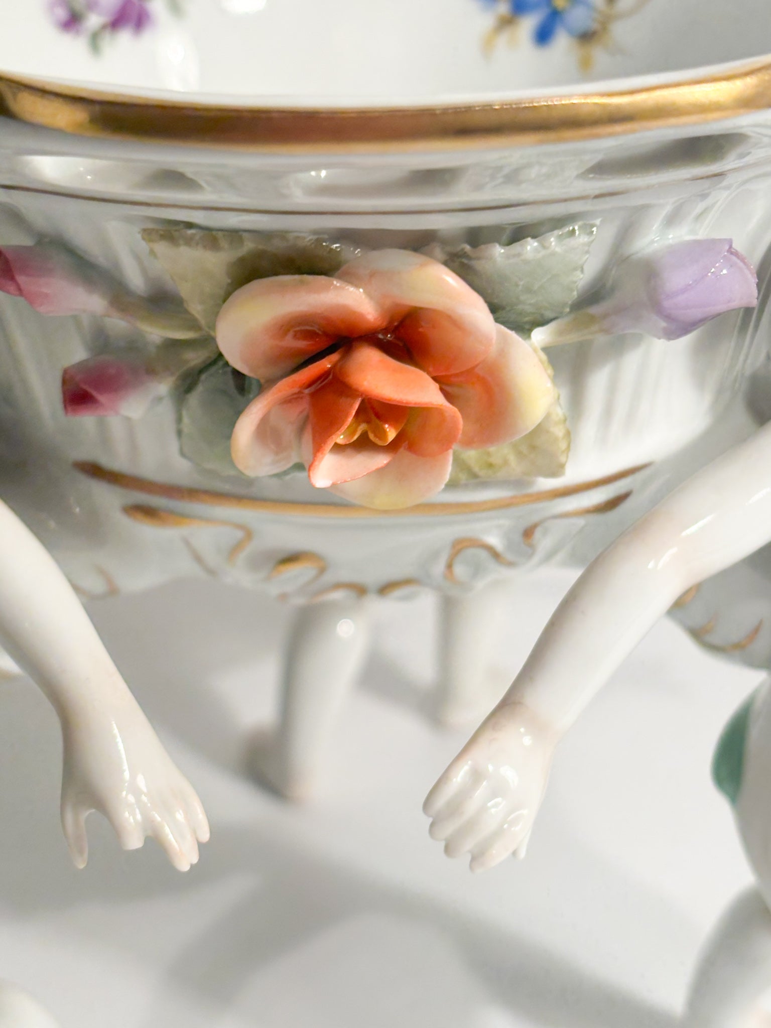 German Porcelain Bowl Schierholz with Three Hand-Painted Putti 1930s