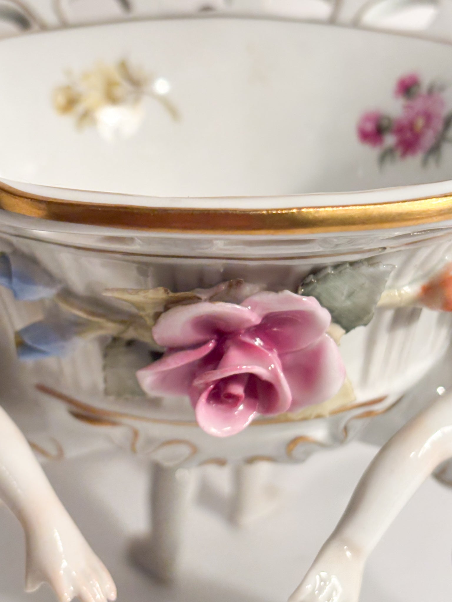 German Porcelain Bowl Schierholz with Three Hand-Painted Putti 1930s