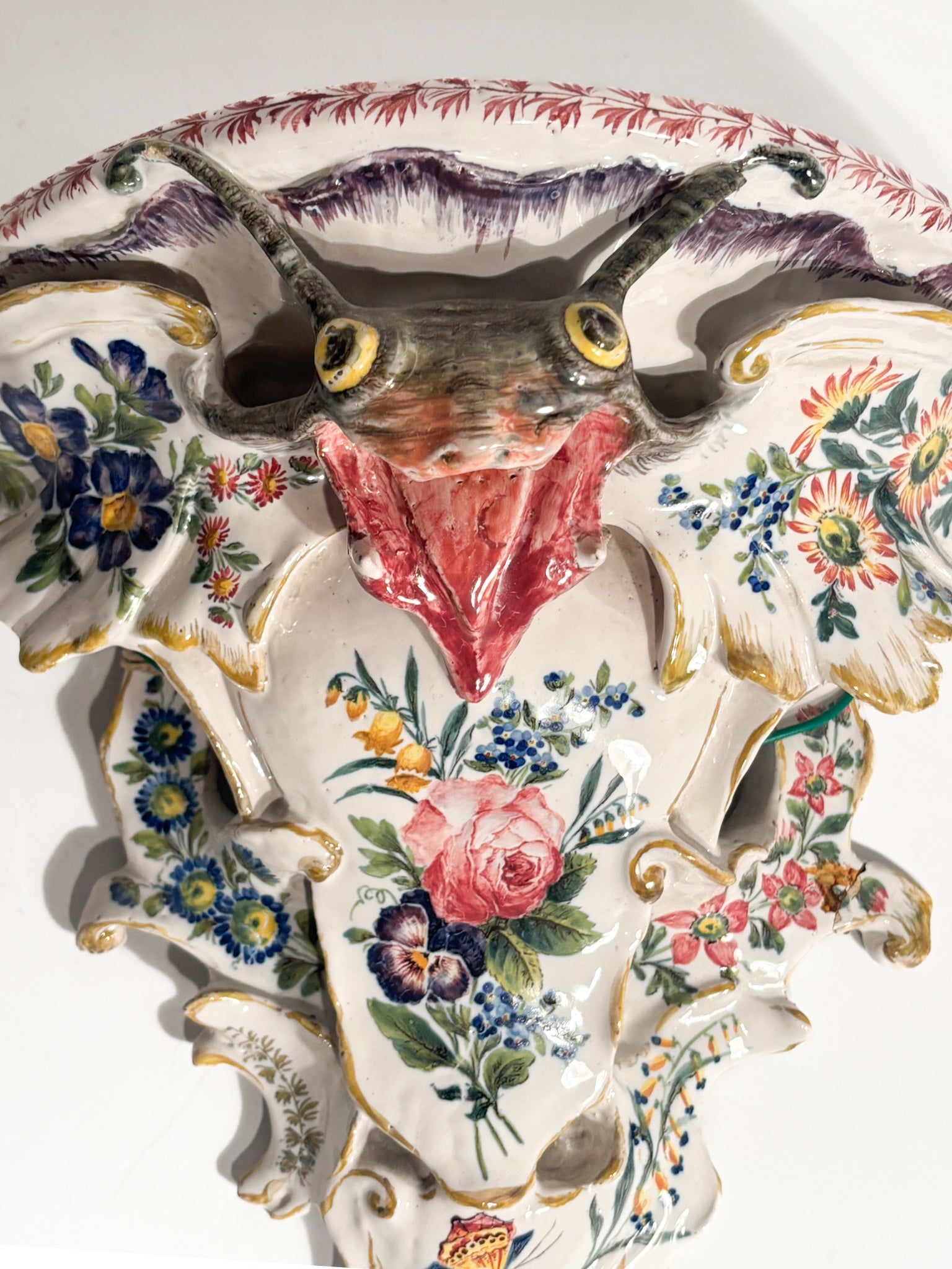 GBV Nove Ceramic Shelf with Hand-Painted Fair XIX Century