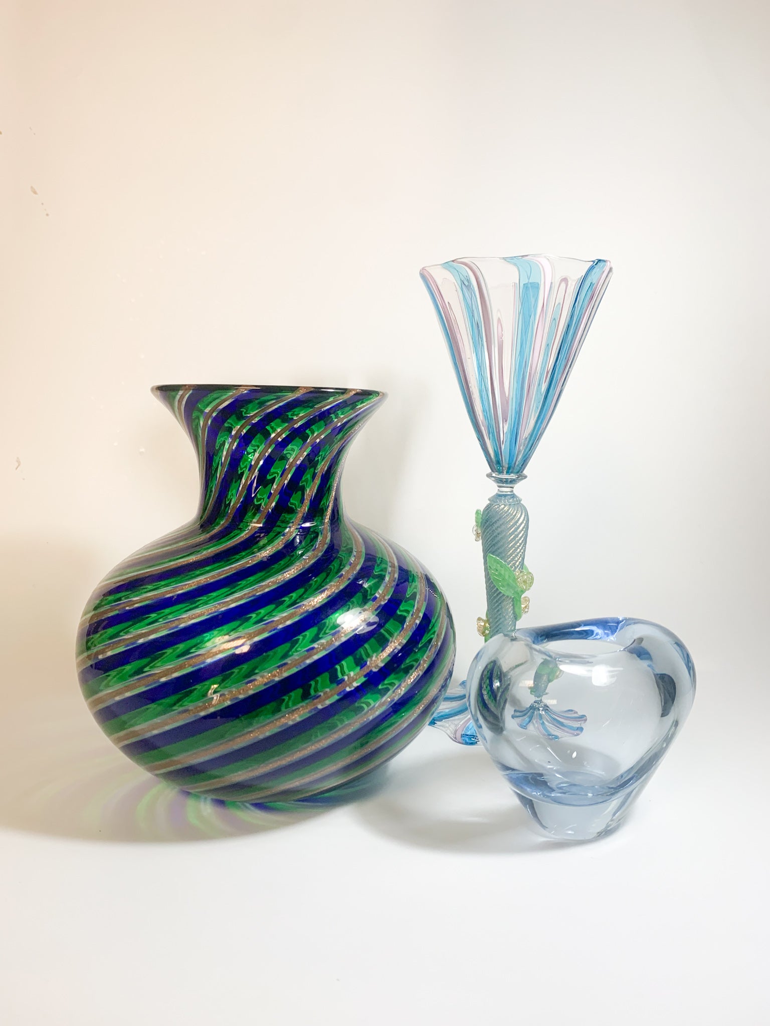 Murano Glass Tumbler with Filigree Processing by Marino Santi from the 1950s