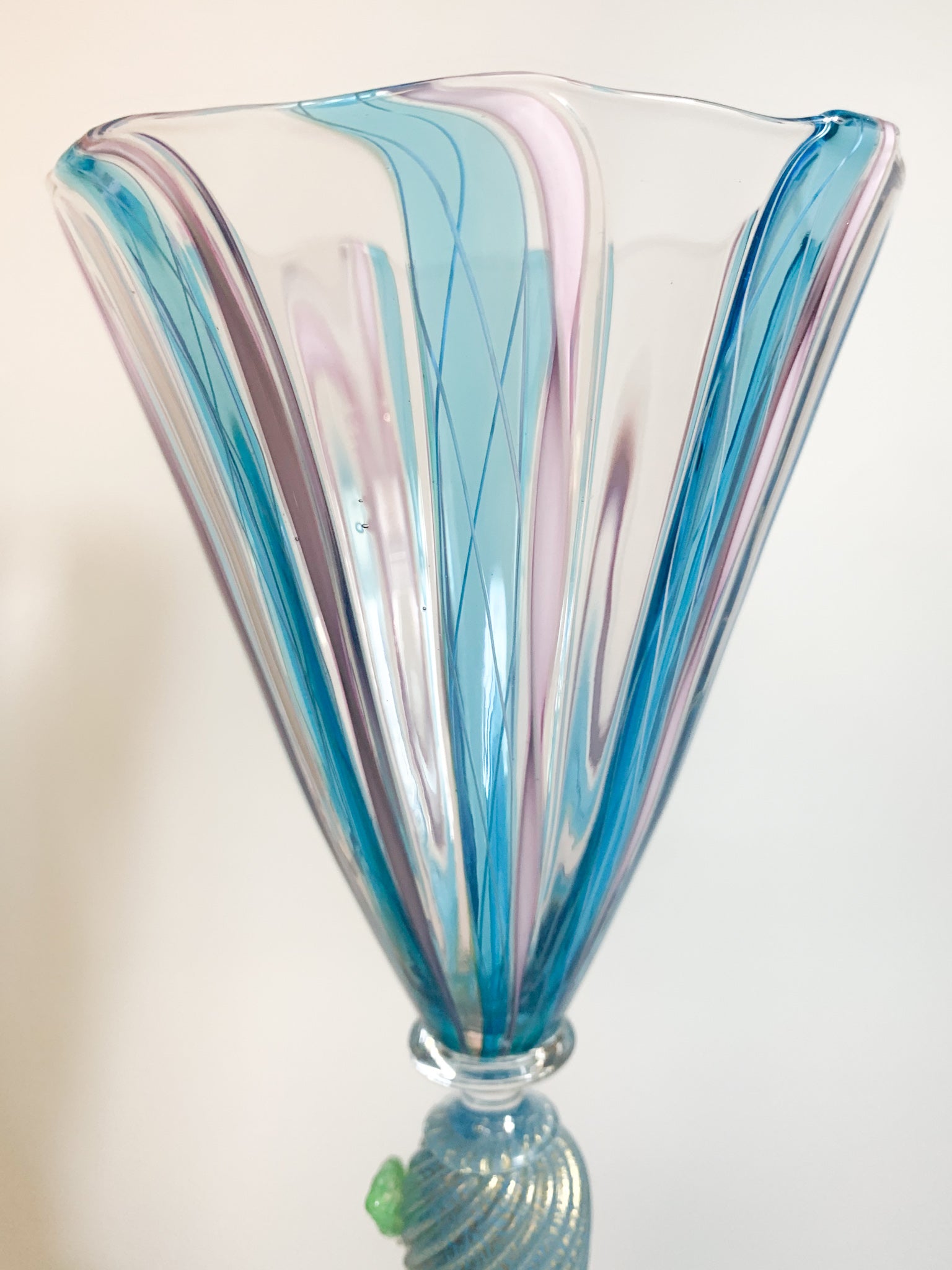 Murano Glass Tumbler with Filigree Processing by Marino Santi from the 1950s