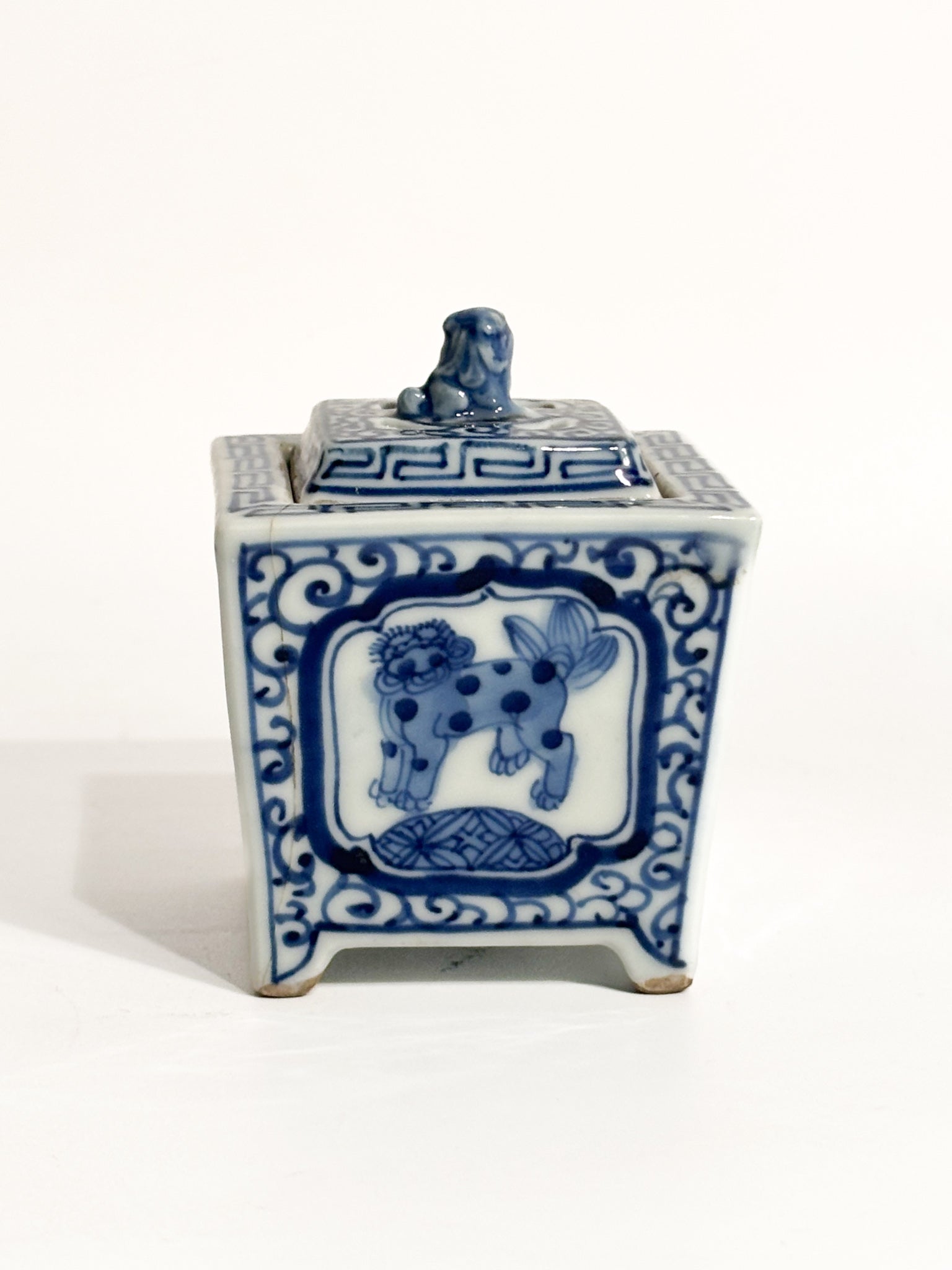 Small Hand-Painted Chinese Porcelain Potiche 1950s
