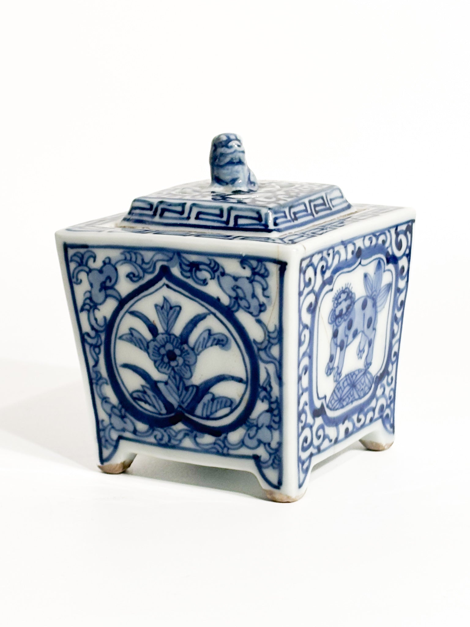 Small Hand-Painted Chinese Porcelain Potiche 1950s