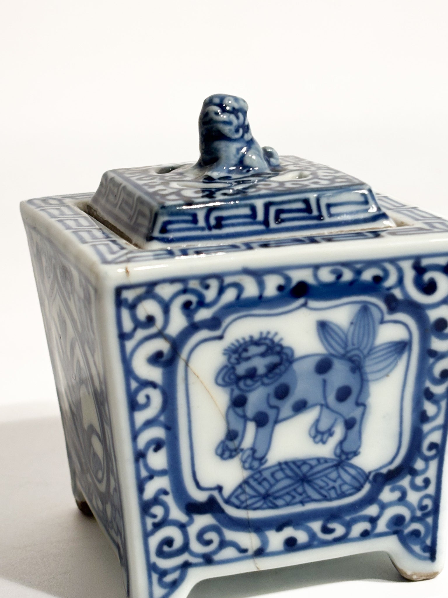 Small Hand-Painted Chinese Porcelain Potiche 1950s