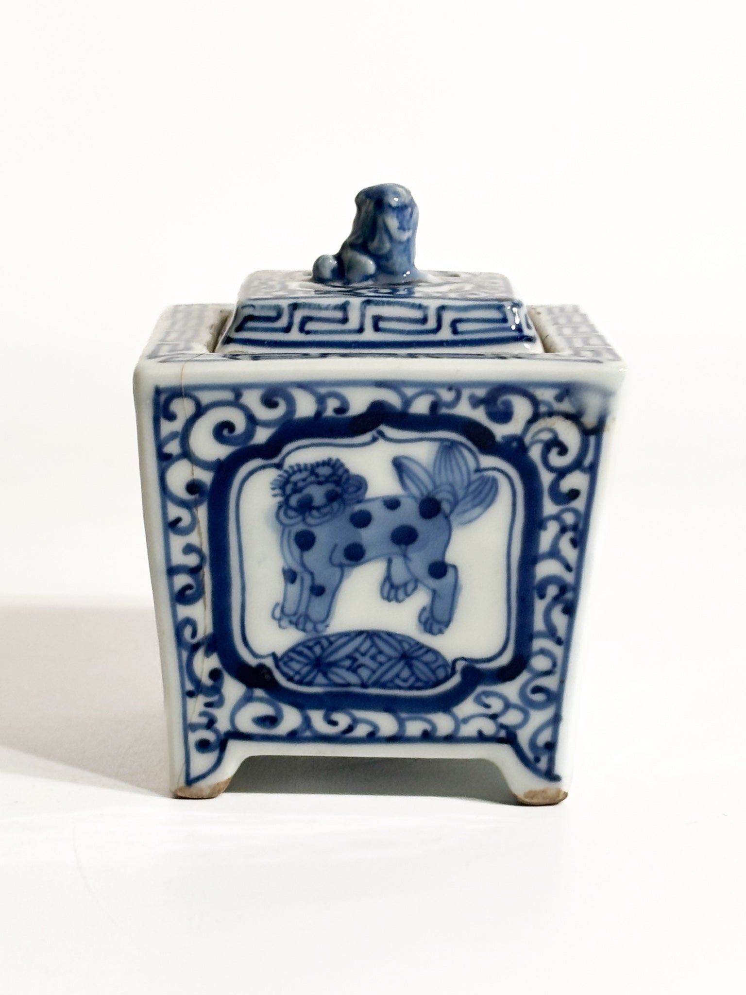 Small Hand-Painted Chinese Porcelain Potiche 1950s