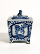 Piccola Potiche in Porcellana Cinese Dipinta a Mano Anni 50