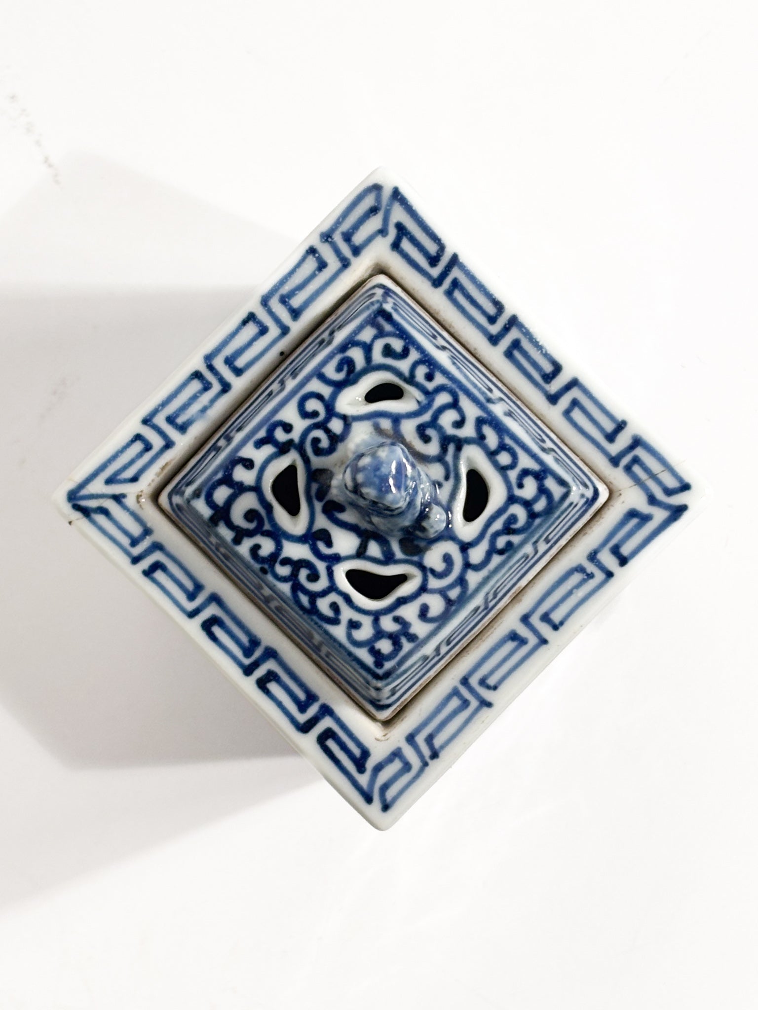 Small Hand-Painted Chinese Porcelain Potiche 1950s