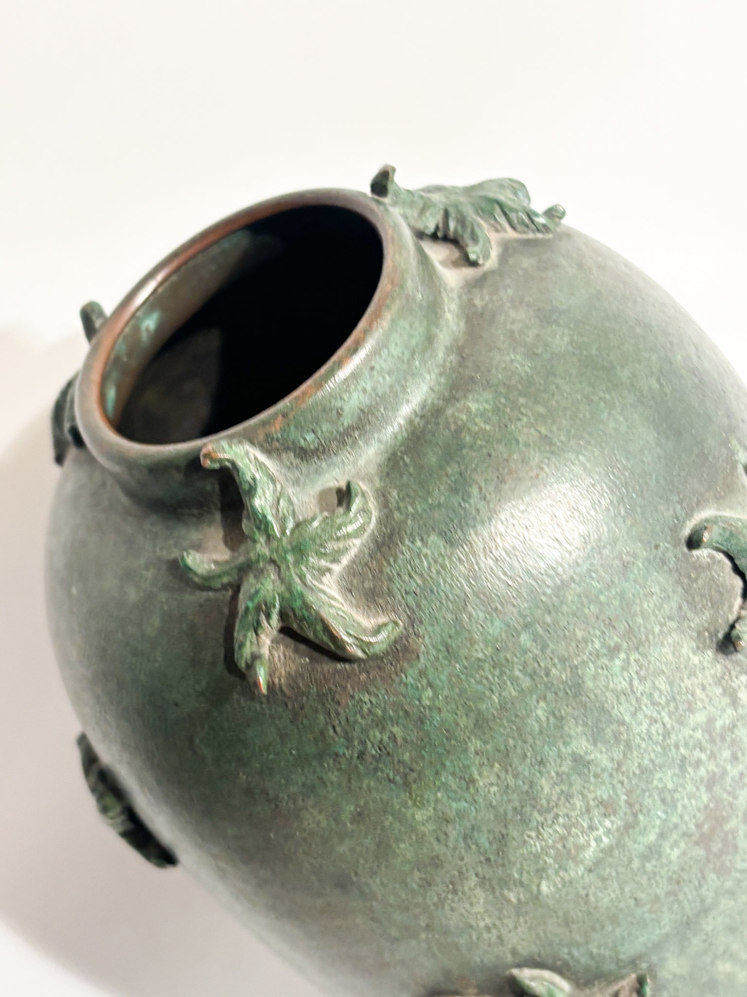 Vaso in Rame Verde Smaltato con Stelle Marine Anni 30