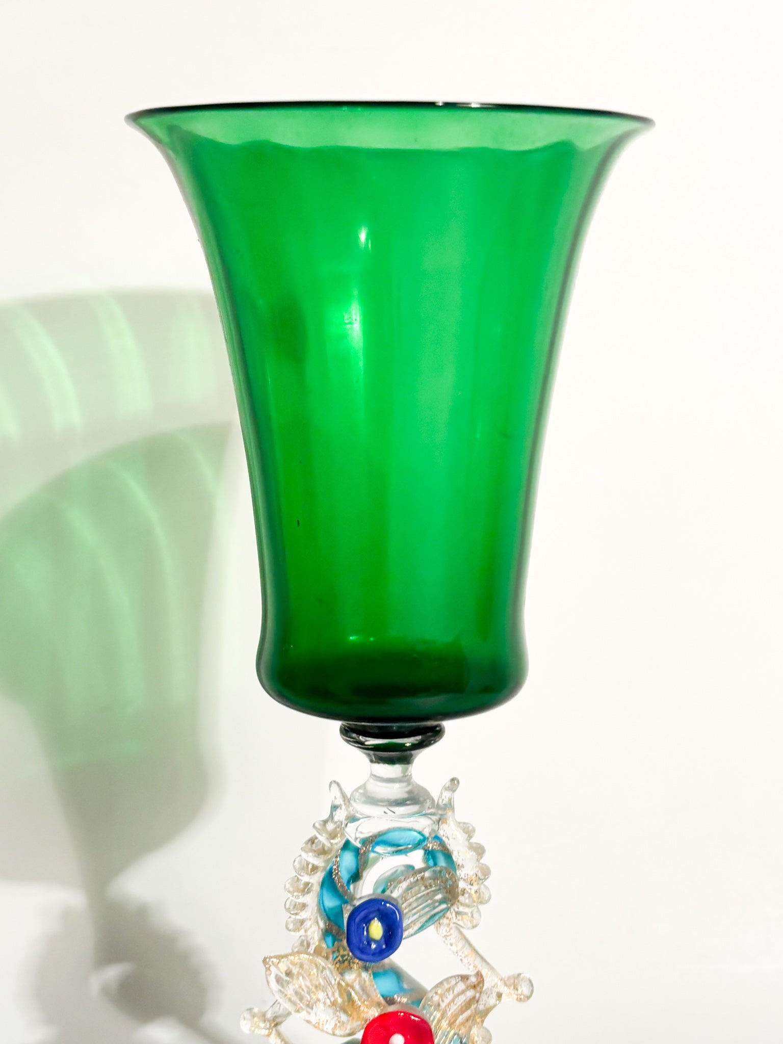 Calice in Vetro di Murano Soffiato con Decorazioni Floreali Anni 70