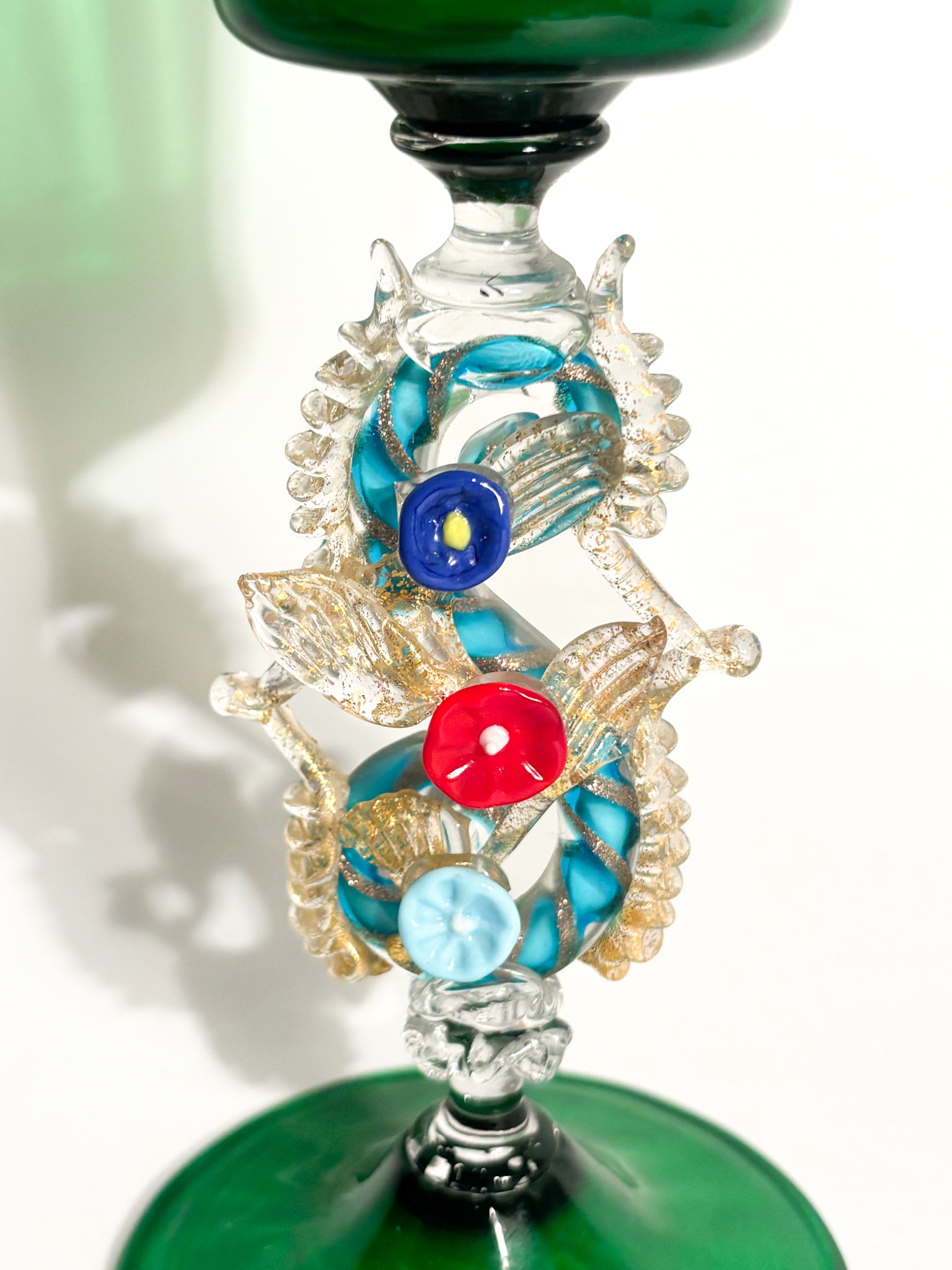 Calice in Vetro di Murano Soffiato con Decorazioni Floreali Anni 70