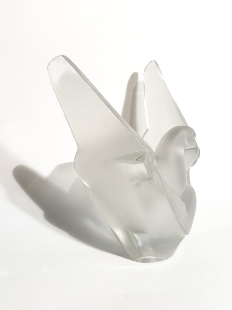 Vaso in Cristallo di Lalique "Sylvie" con Due Colombe Intrecciate Anni 80